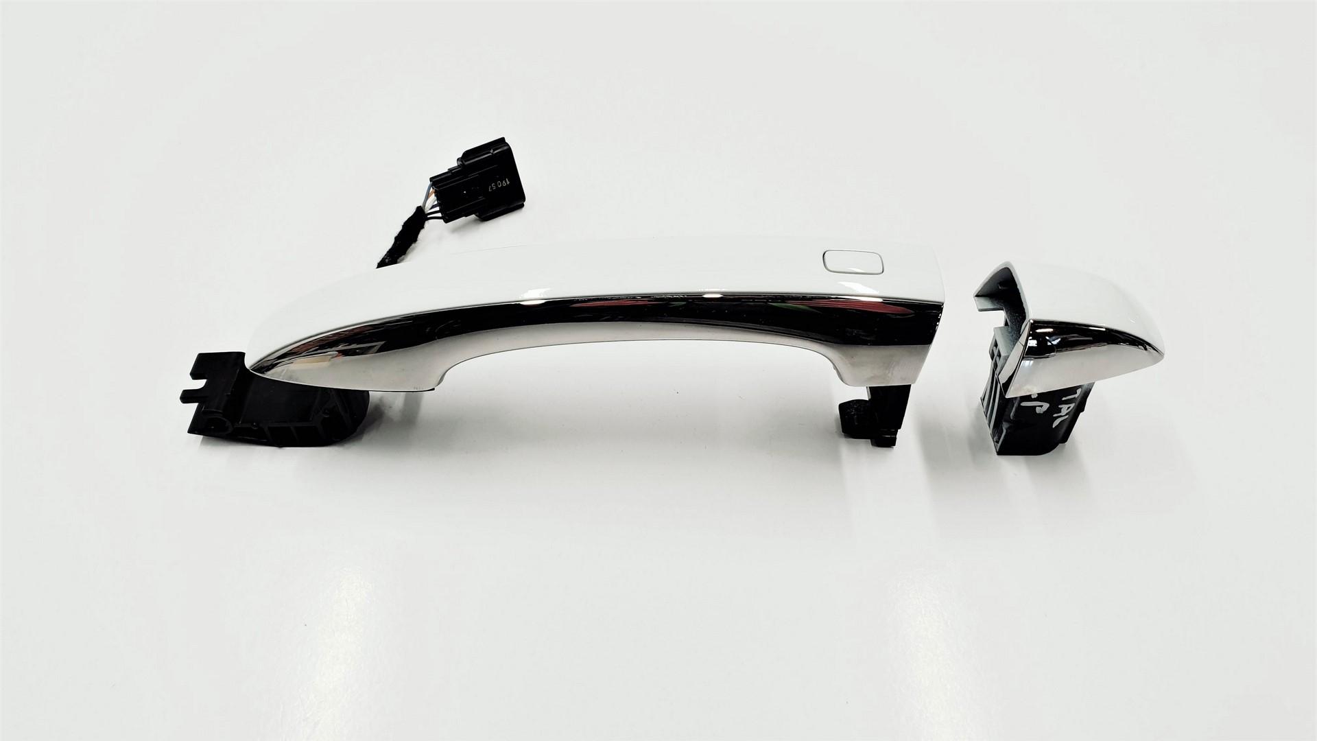 РУЧКА ДВЕРИ ПРАВАЯ ПЕРЕДНЯЯ RENAULT TALISMAN LIFT