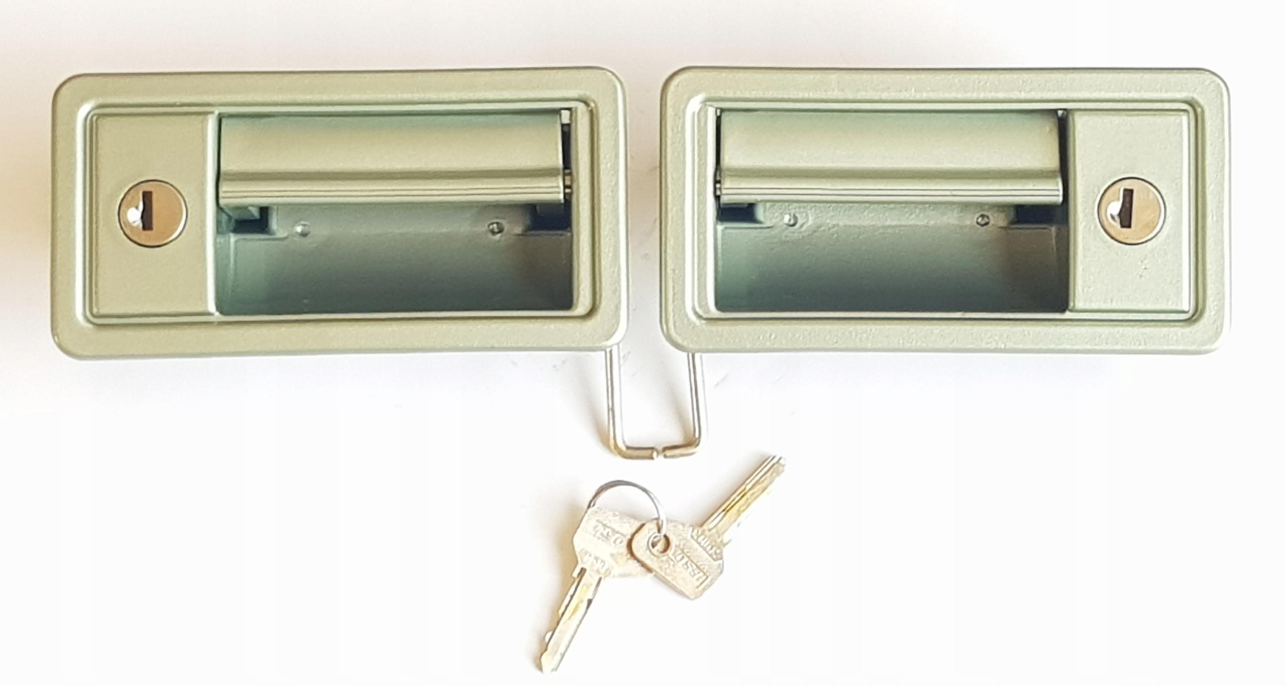 050034 050035 - РУЧКА ДВЕРИ ПЕРЕДНЯЯ ПРАВАЯ ЛЕВАЯ POLONEZ CARO ATU