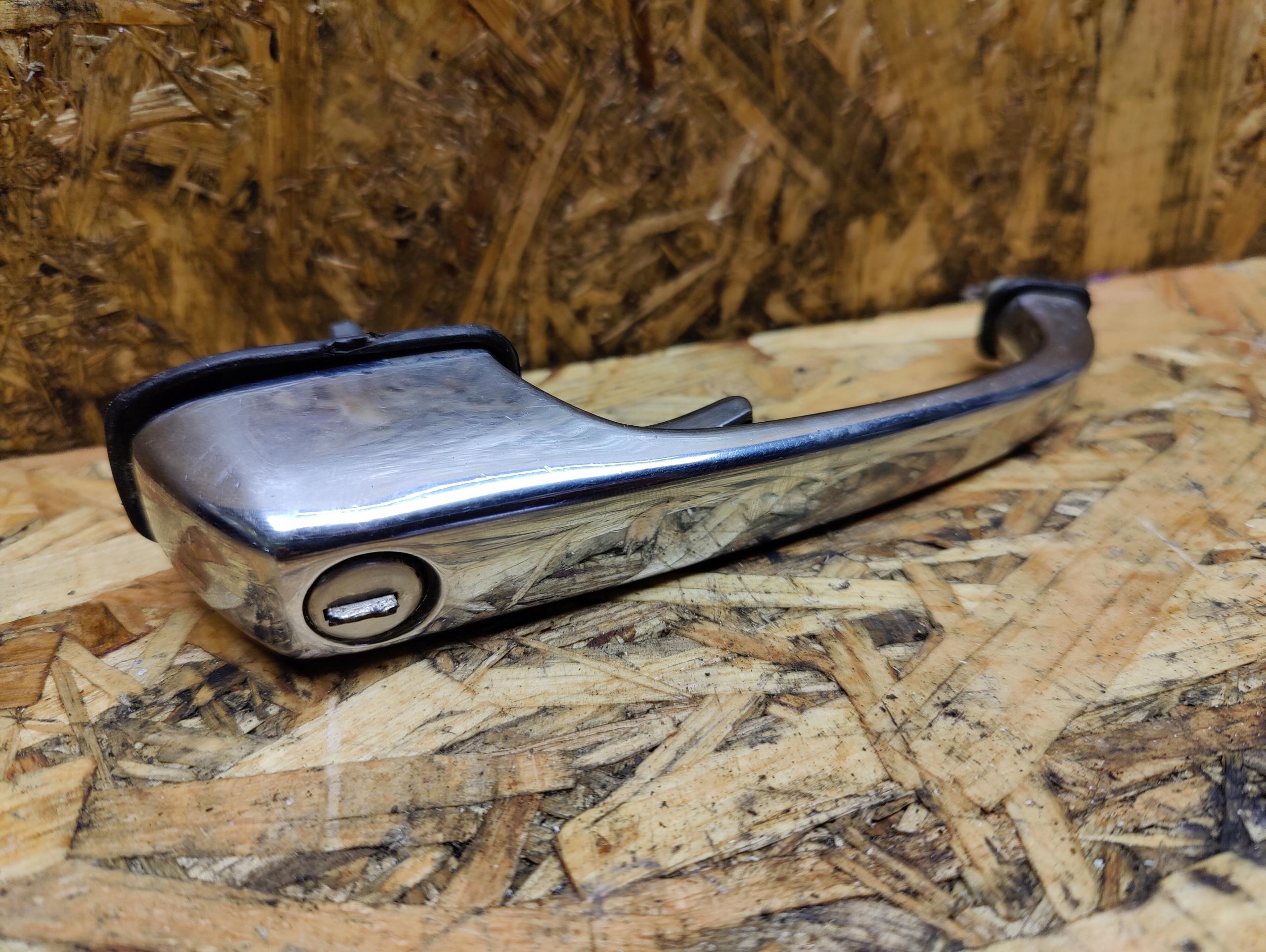 Ручка дверей VW TRANSPORTER T2 огірок 211837205