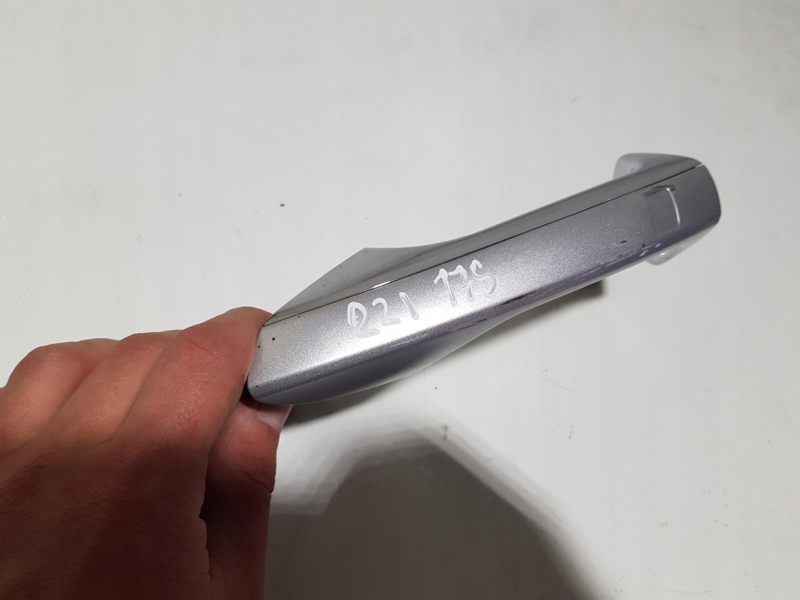 A2218700570 - Дверна ручка KEYLESS GO ліва передня MERCEDES W221