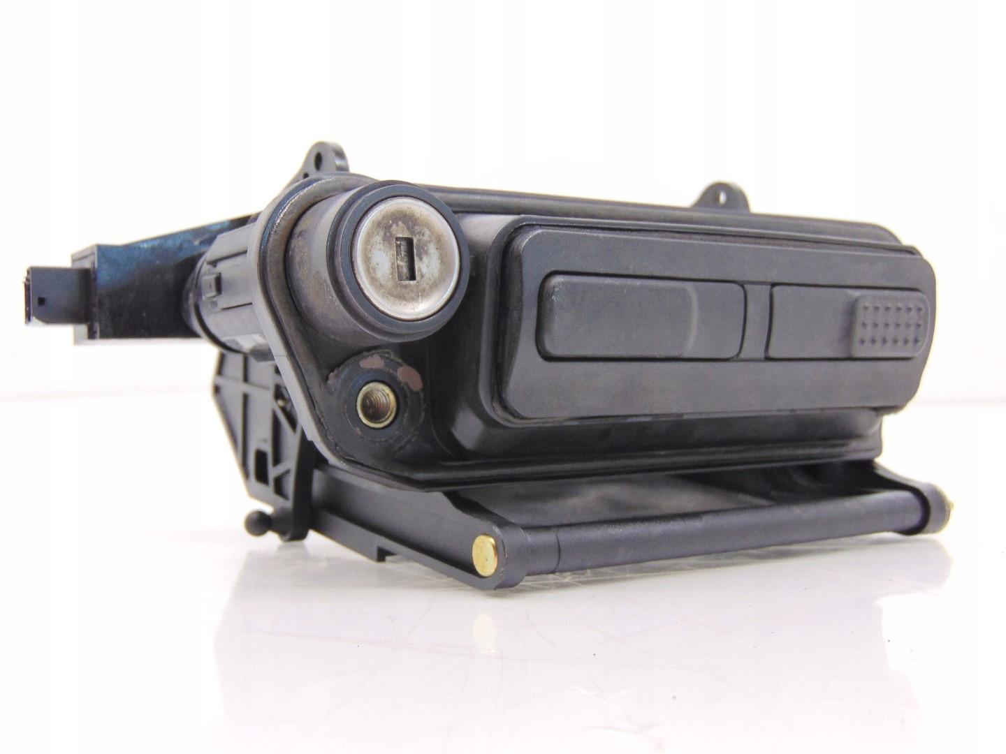 Ручка дверей багажника MERCEDES W220 2207501193