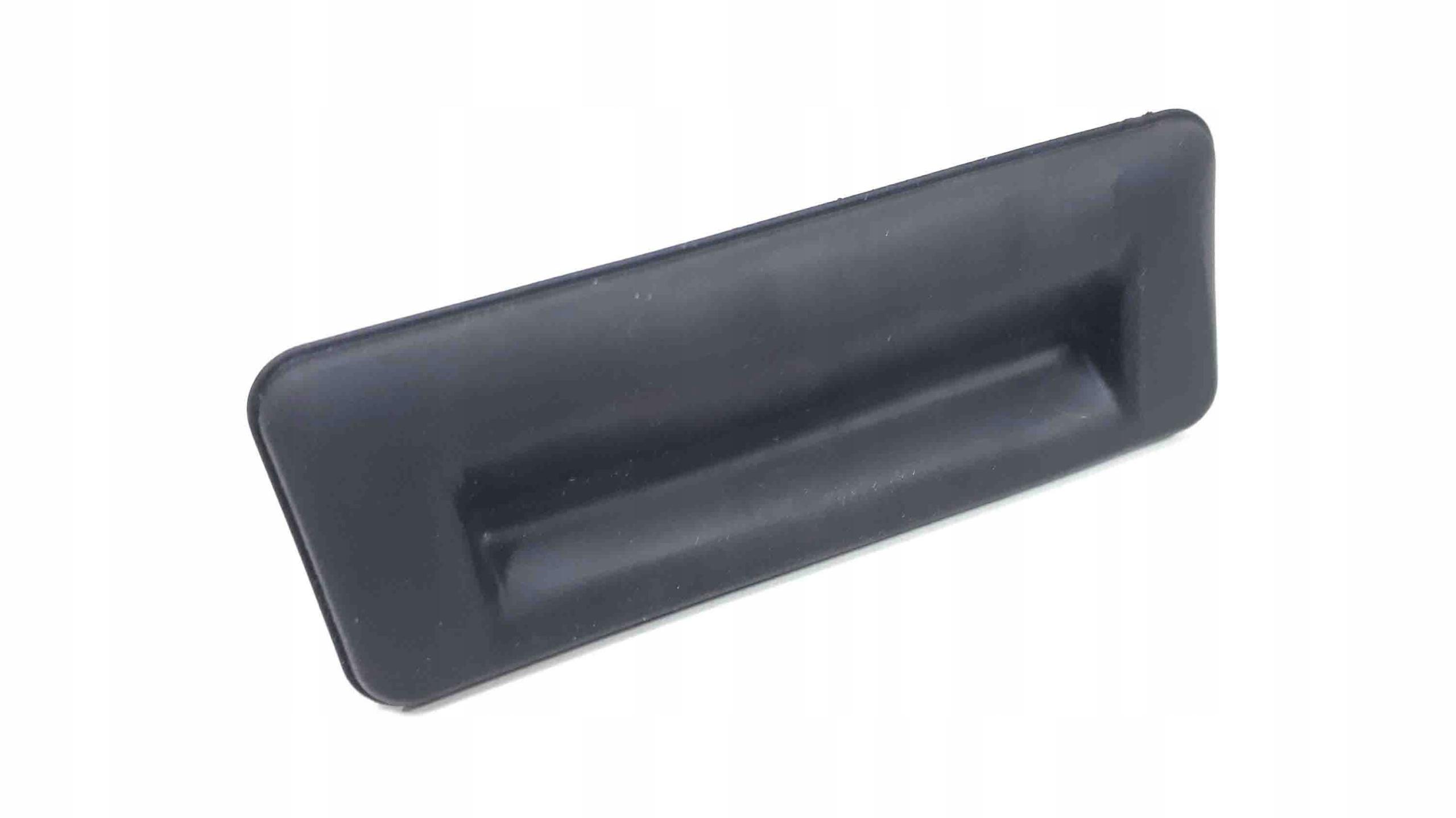 5J0827566E - РУЧКА ДВЕРИ БАГАЖНИКА ORG ROOMSTER 2011-2015