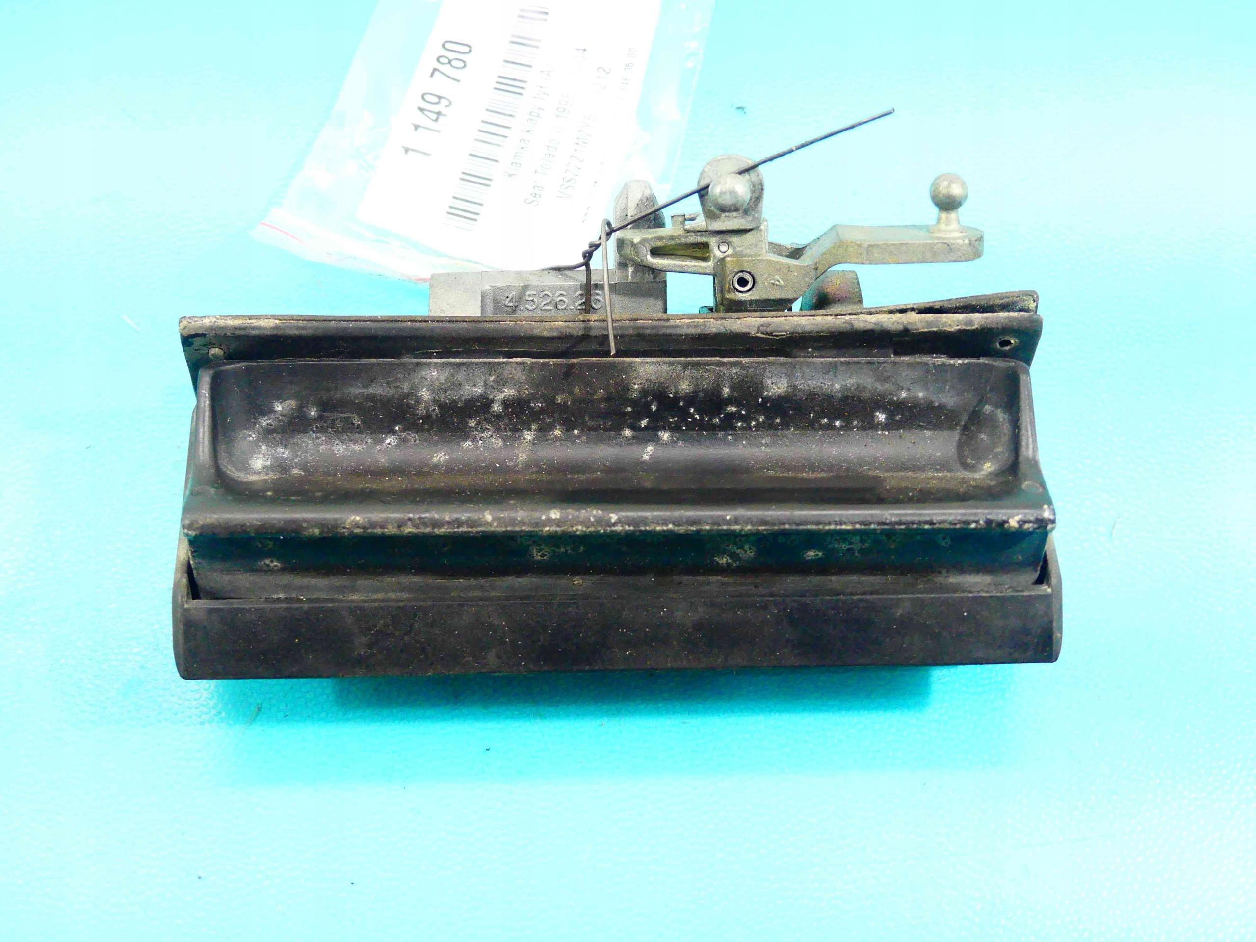 1M5827561E - РУЧКА ДВЕРИ БАГАЖНИКА ЗАДНЯЯ SEAT TOLEDO II 2