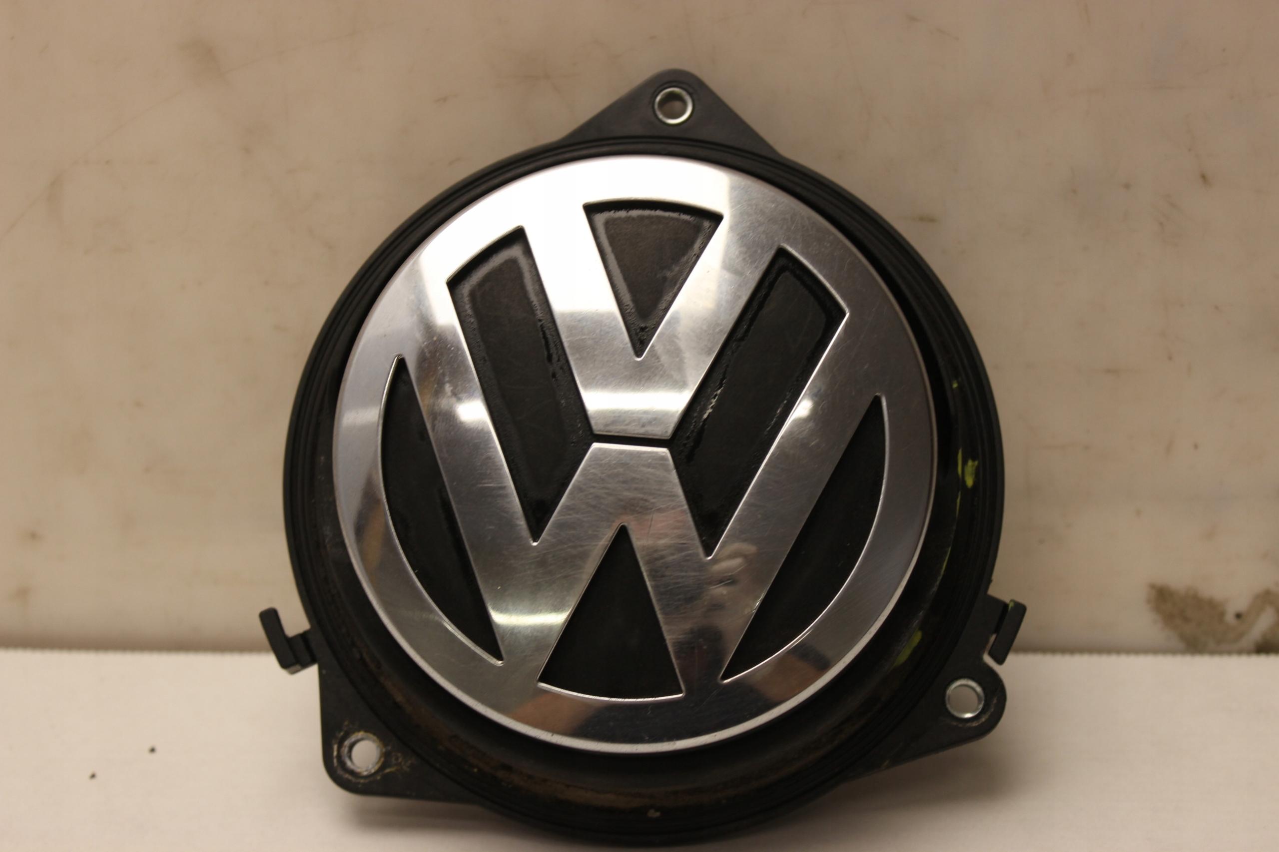 Ручка дверей емблема VW PASSAT B5 седан 05R-