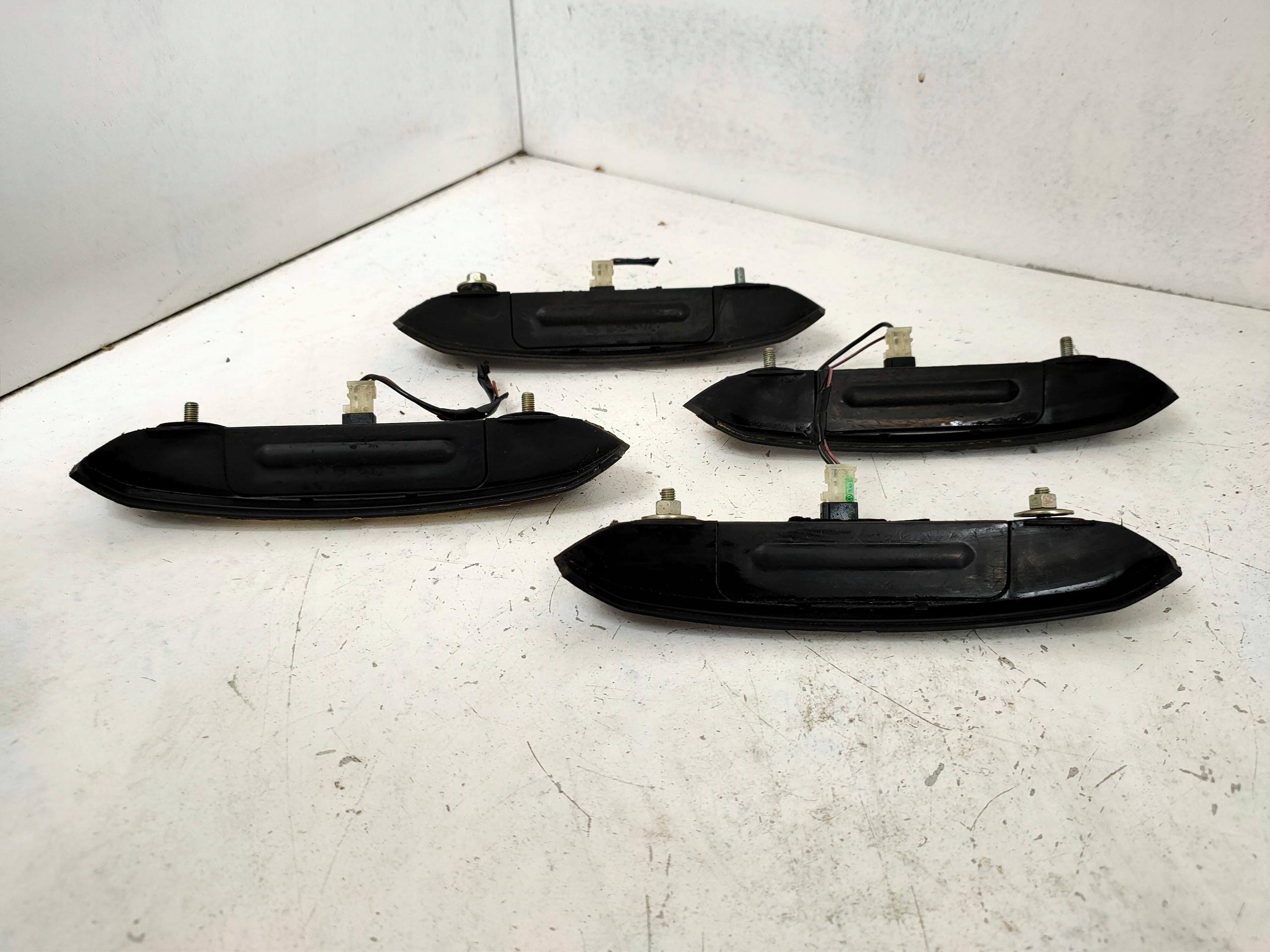 РУЧКА ЛЮКА МИКРО-КОНТАКТ CORSA D 13188017