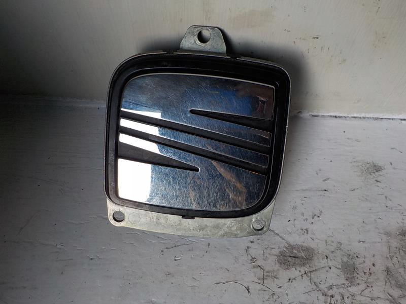 РУЧКА ЛЮКА SEAT TOLEDO LEON ALTEA 5P0827565C