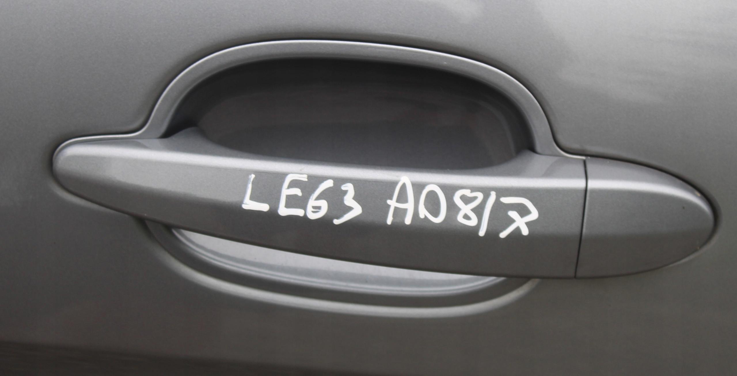 Ручка дверей л BMW E63 E64 A08 SILBERGRAU