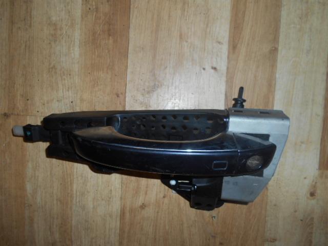 Ручка левая KEYLESS A8 D4 LIFT 4H1837885 без крышек