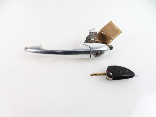 РУЧКА ЛЕВАЯ ПЕРЕДНЯЯ ALFA ROMEO 147