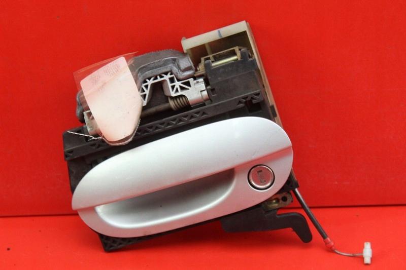 Ручка двери левая передняя ПД BMW E39 00R