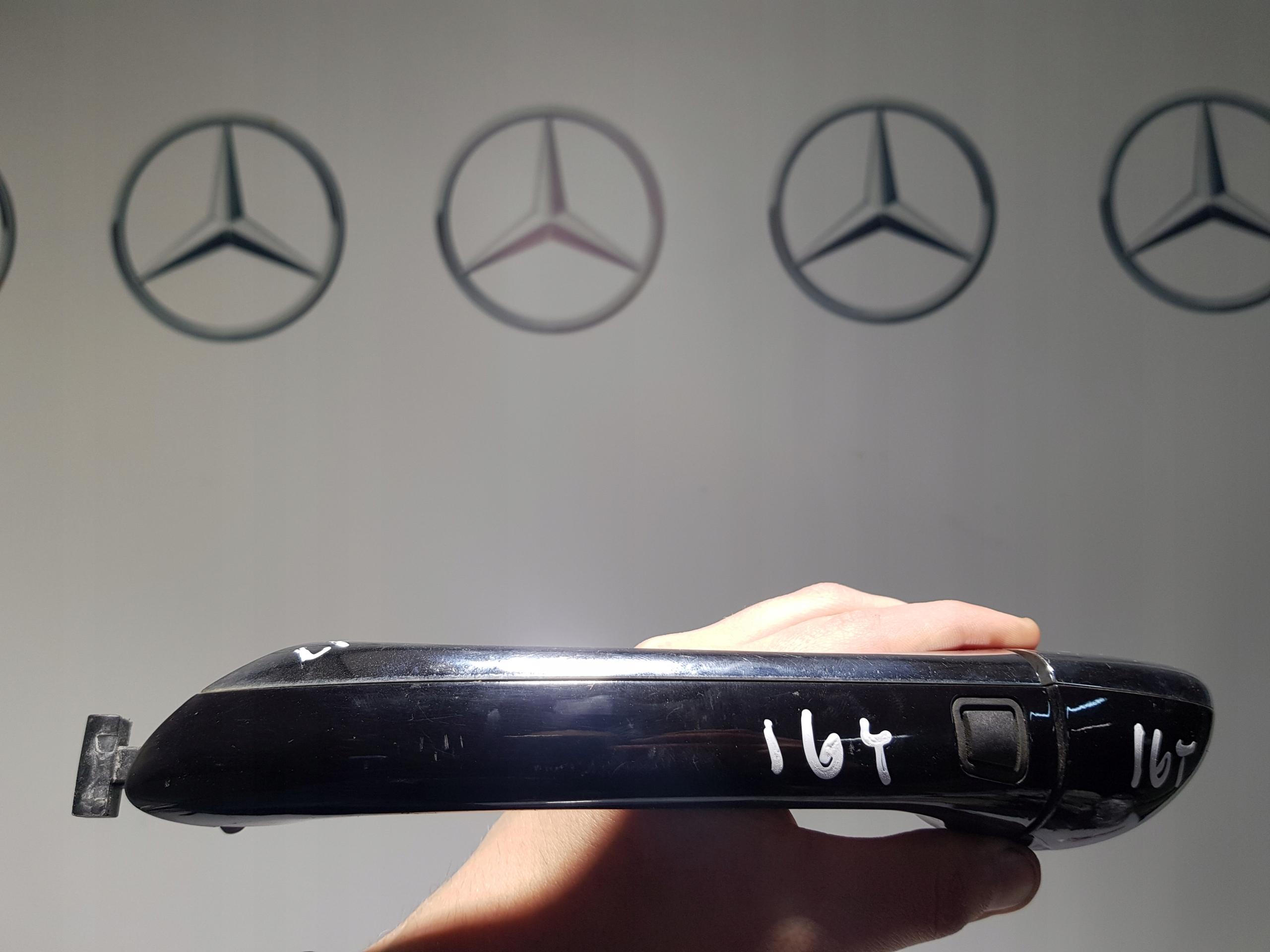 Дверна ручка ліва передня KEYLESS Go MERCEDES ML W164 X164