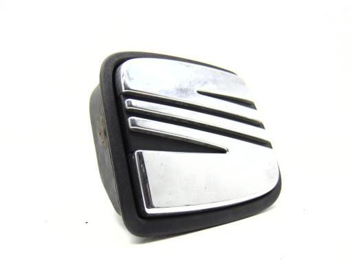 6J4827565C - ДВЕРНАЯ РУЧКА ЛОГОТИП ЭМБЛЕМА БАГАЖНИКА SEAT EXEO 3R