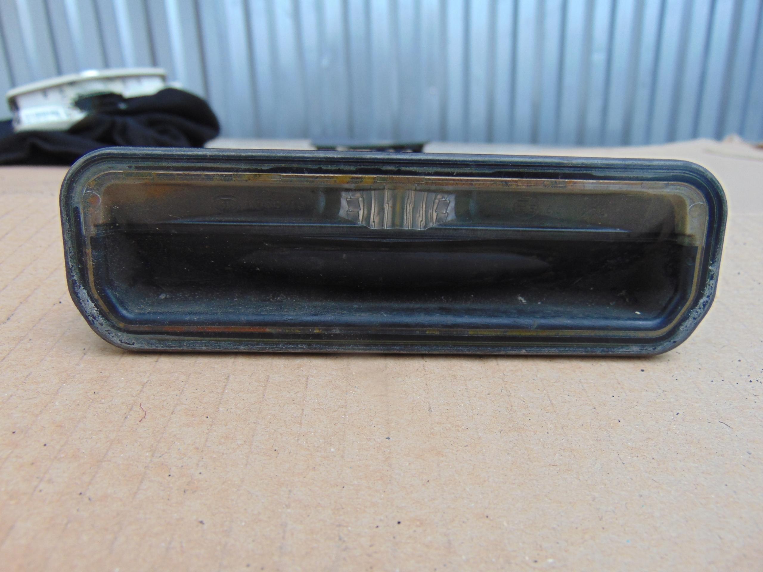 BM51-19B514-AD - РУЧКА ДВЕРЕЙ МІКРО-КОНТАКТ ЗАДНІХ ДВЕРЕЙ FORD FOCUS MK3 УНІВЕРСАЛ