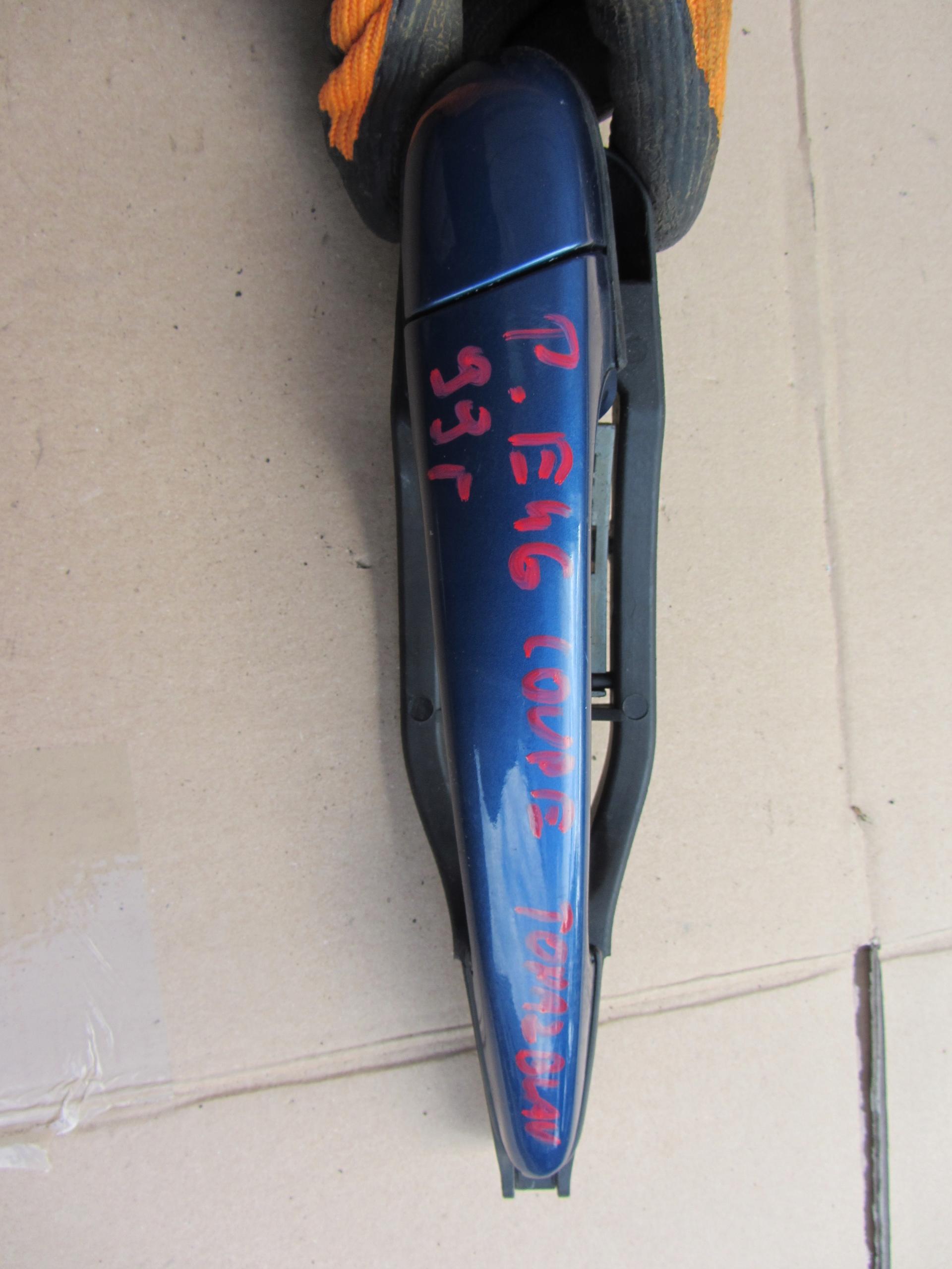 Ручка двери П BMW E46 купе кабриолет 99 R TOPAZBLAU