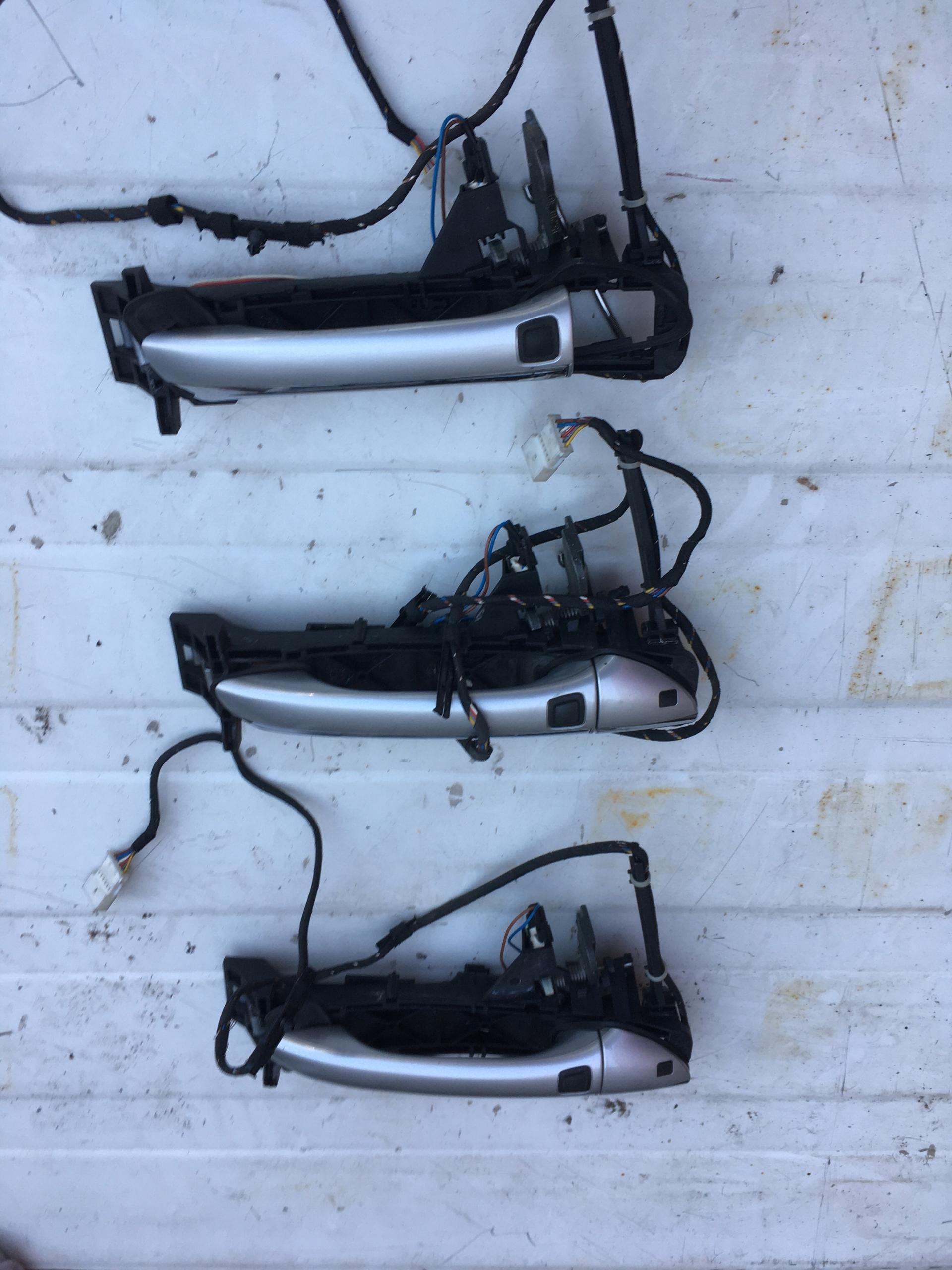 Ручка правой KEYLESS Go MERCEDES CL W215 цвет 774