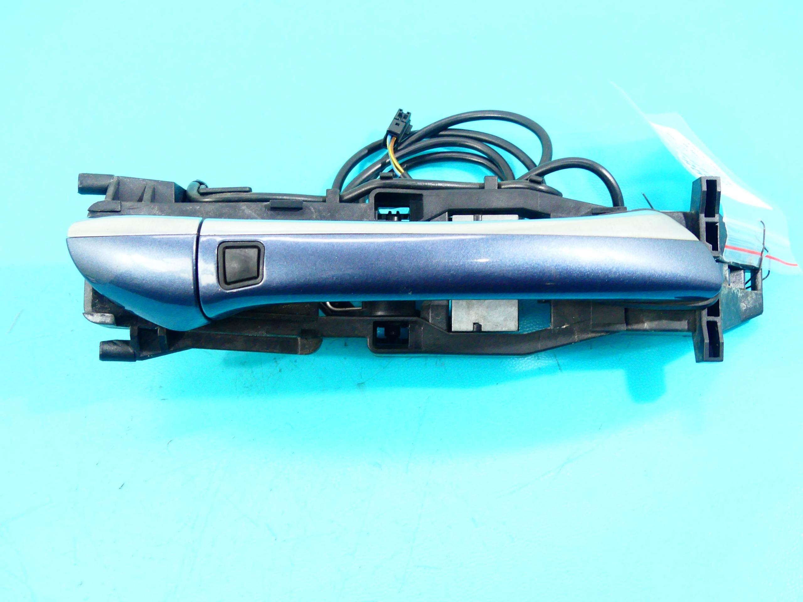 Правая дверная ручка без ключа MERCEDES CLK C209 W209 EU