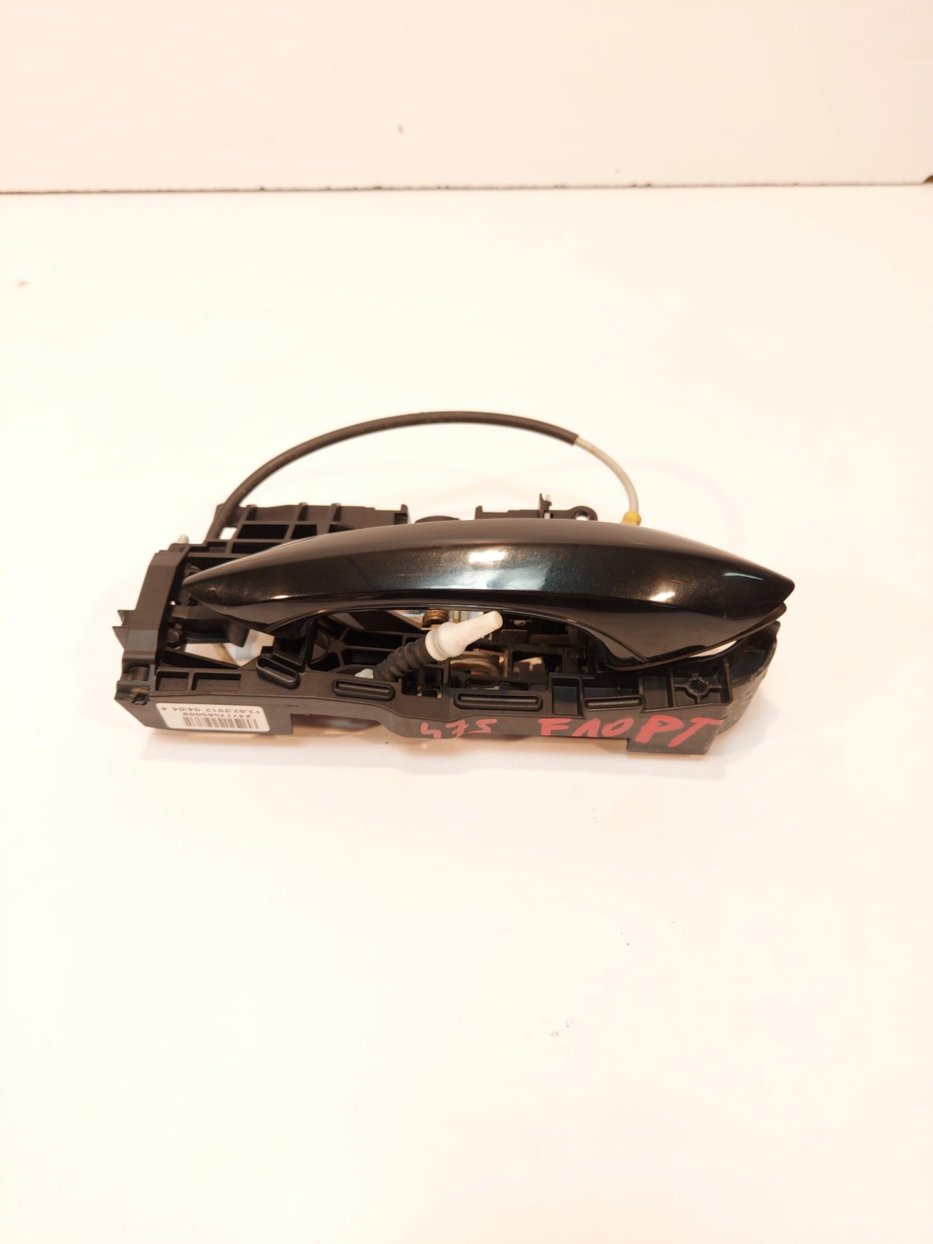 Ручка двери правая задняя BMW F10 475 BLACK SAPPHIRE