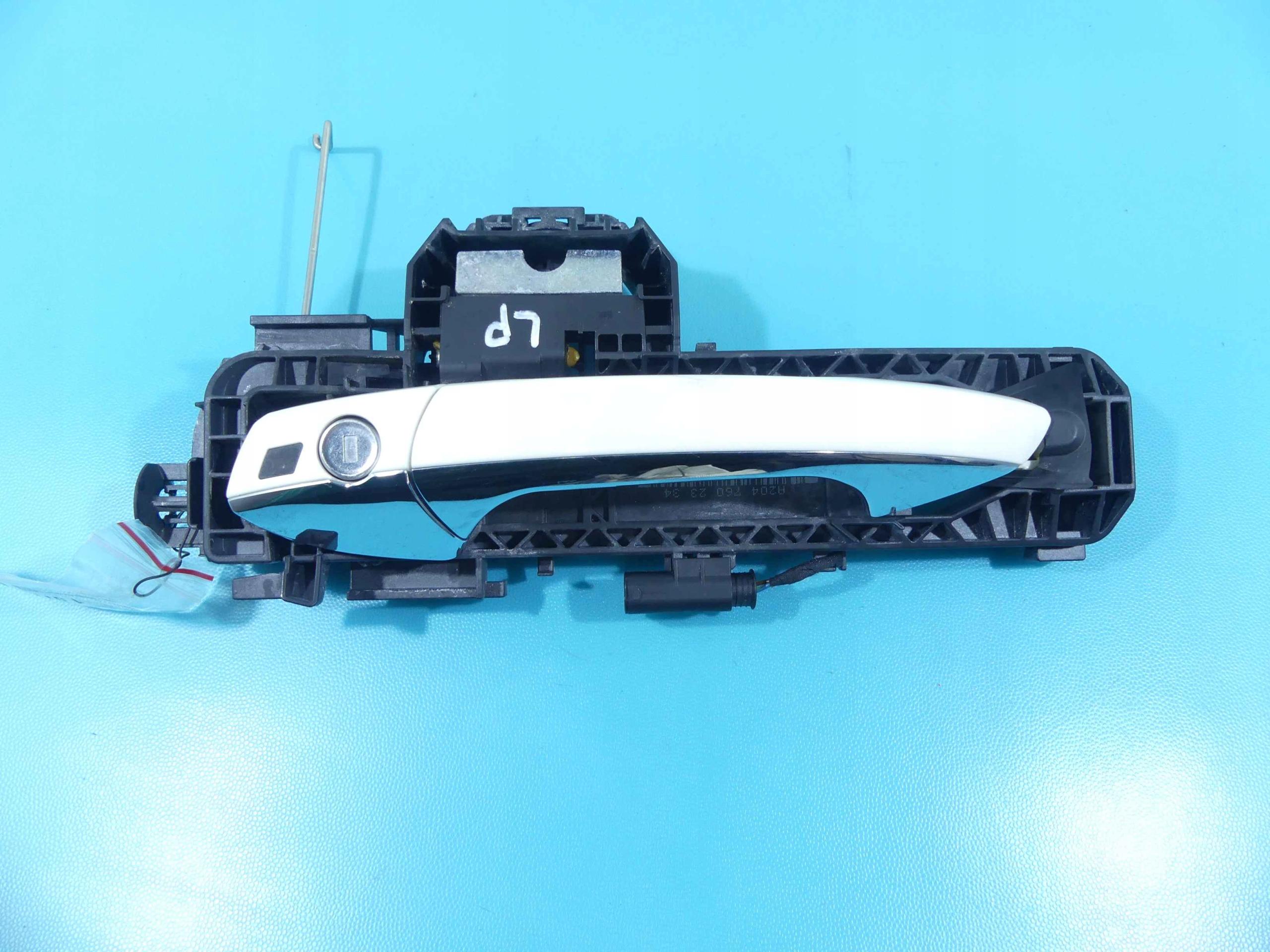 A2047602334 - Дверная ручка передняя левая KEYLESS Go MERCEDES CLS II C218