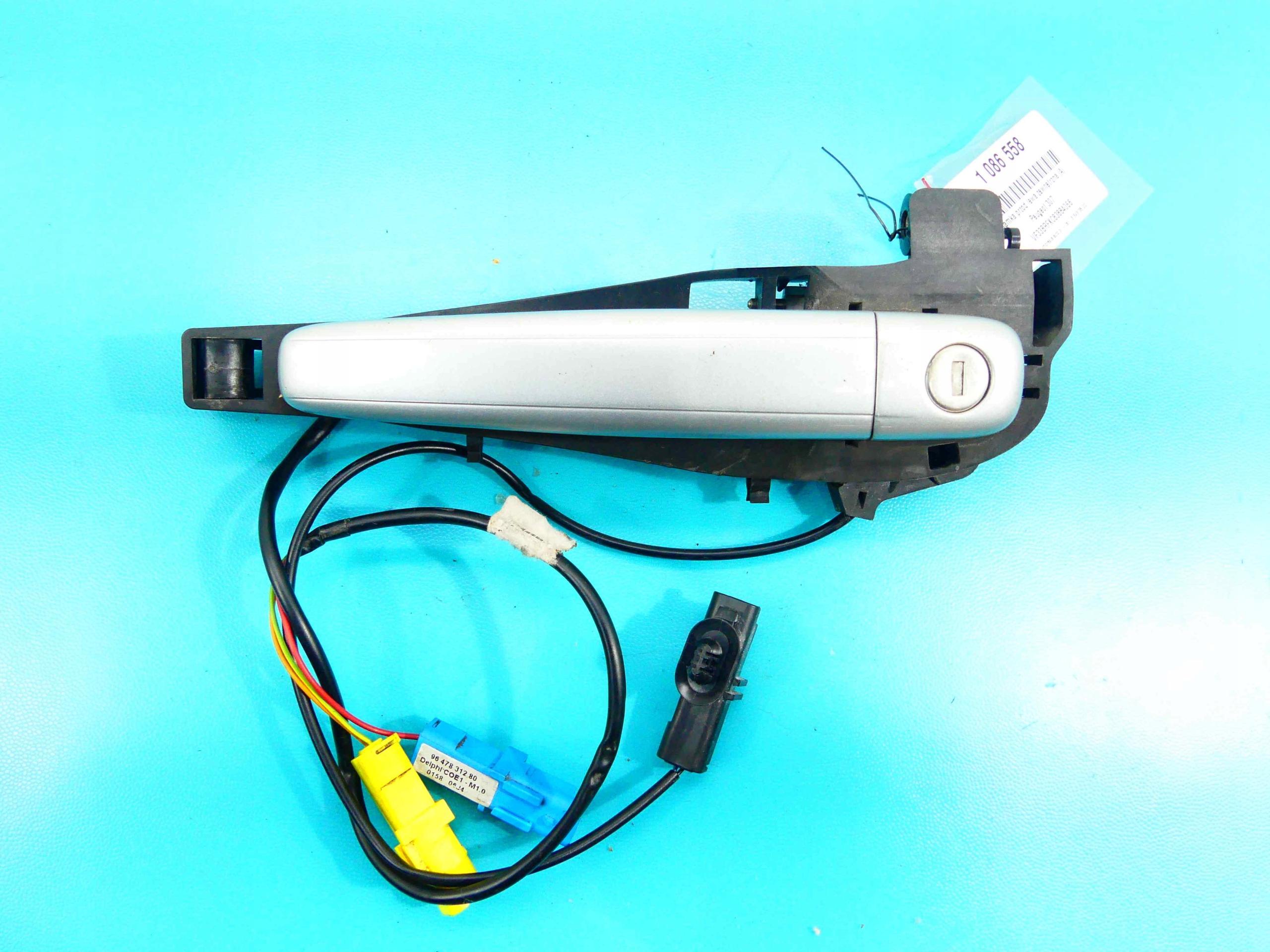 ПЕРЕДНЯЯ ЛЕВАЯ НАРУЖНАЯ РУЧКА PEUGEOT 307 CC EZRC