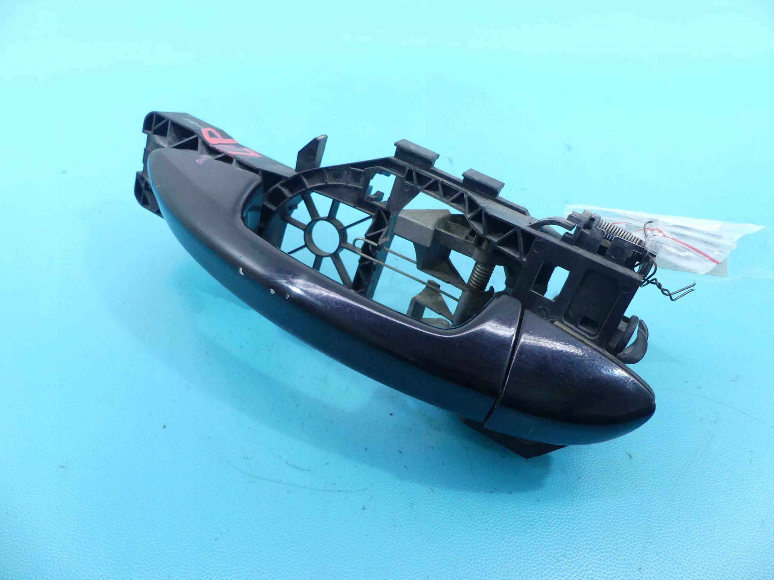 Ручка передняя левая наружная VW PASSAT B6