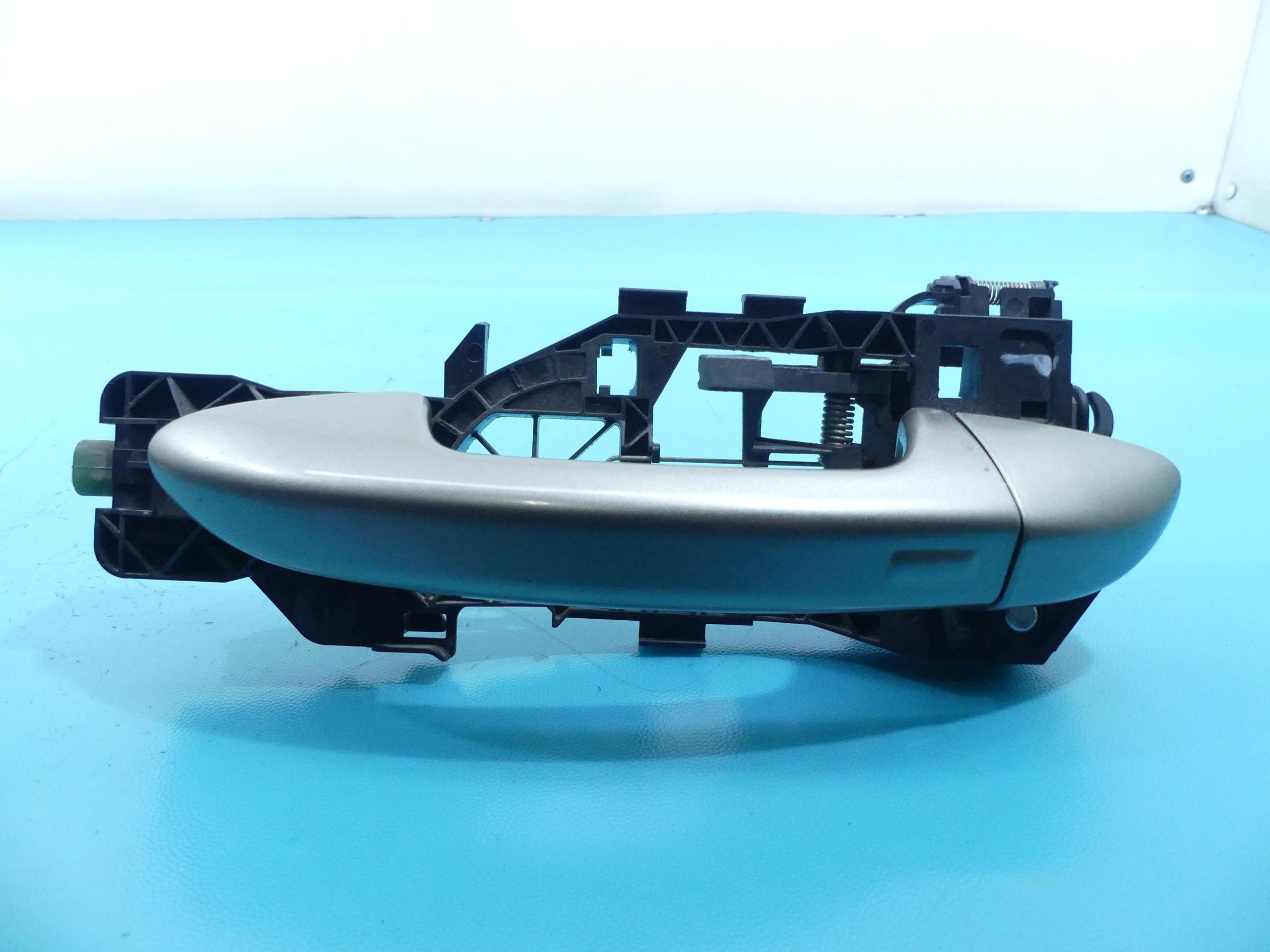 Ручка двери передняя левая внешняя VW PASSAT B7 Европа