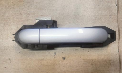 ДВЕРНАЯ РУЧКА ПЕРЕДНЯЯ ПРАВАЯ ВНЕШНЯЯ NISSAN TIIDA