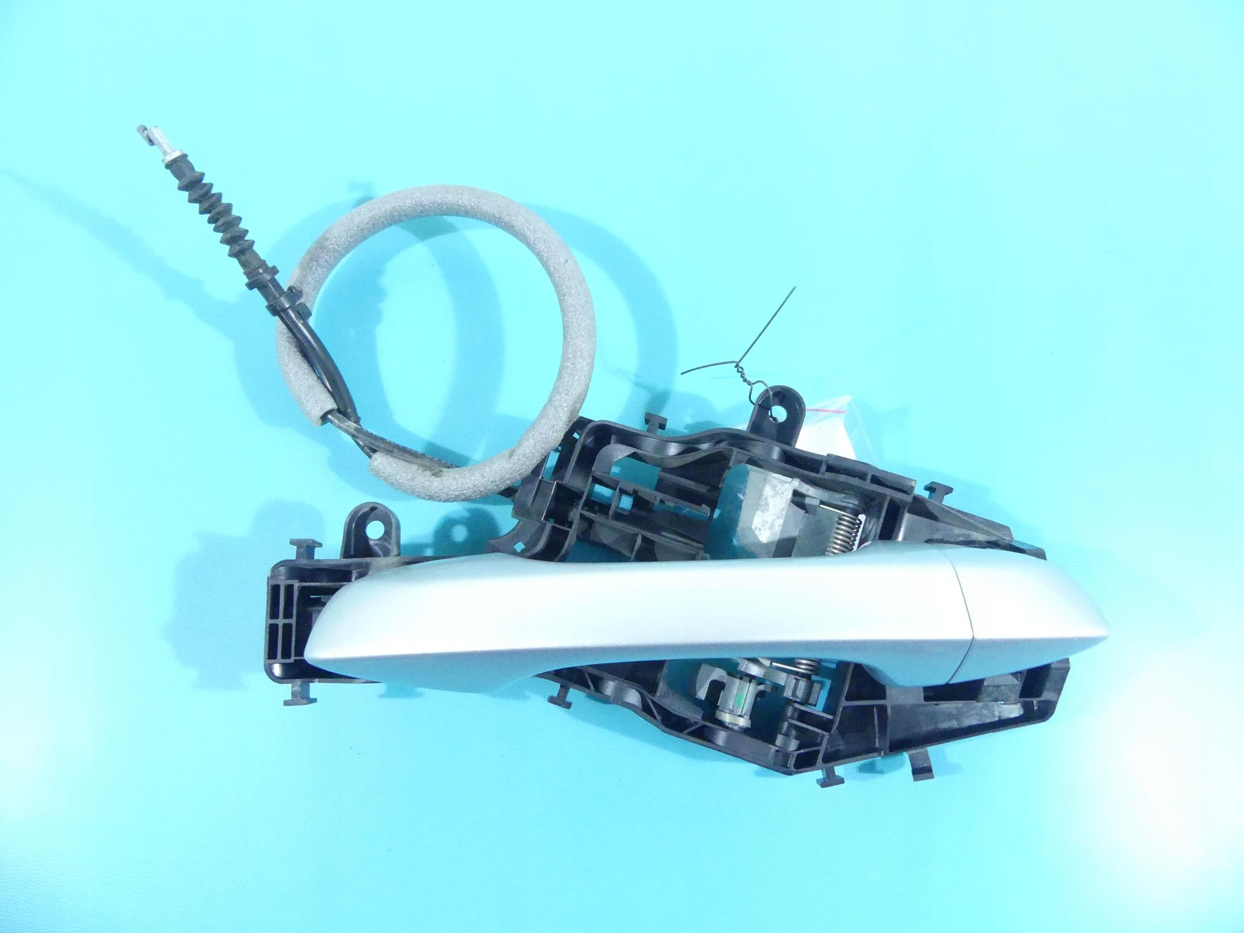 510837812D - Дверная ручка передняя правая наружная PASSAT B8 LA7W EU