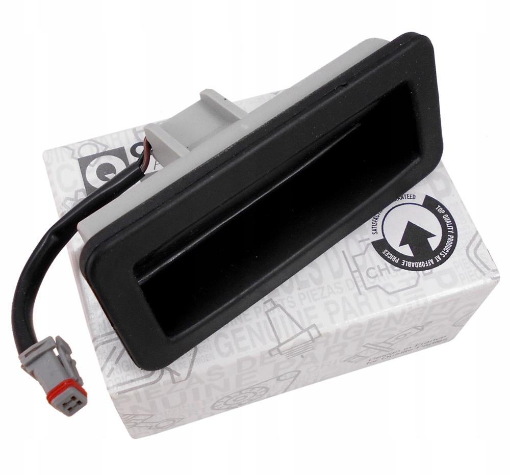 YUZ500020 - ДВЕРНАЯ РУЧКА КНОПКА БАГАЖНИКА RANGE ROVER SPORT 05-13