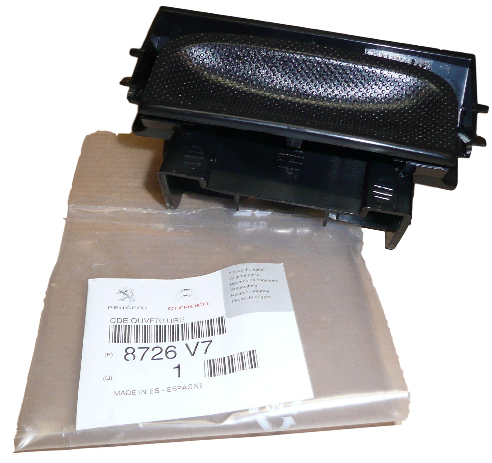 8726V7 - Ручка двери контактор задней двери CITROEN C4 PICASSO