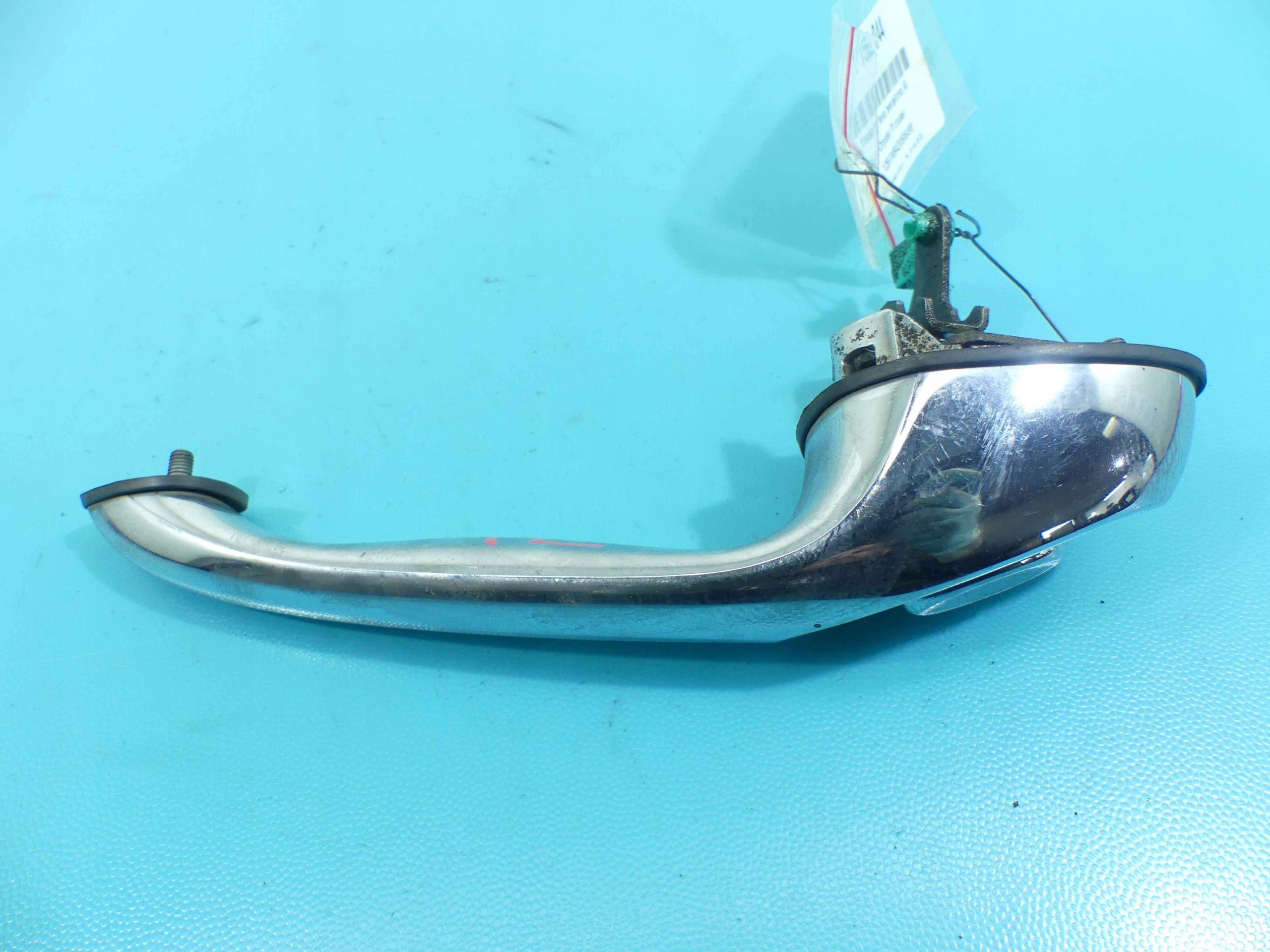 РУЧКА ДВЕРИ ЗАДНЯЯ ЛЕВАЯ ВНЕШНЯЯ CHRYSLER PT CRUISER