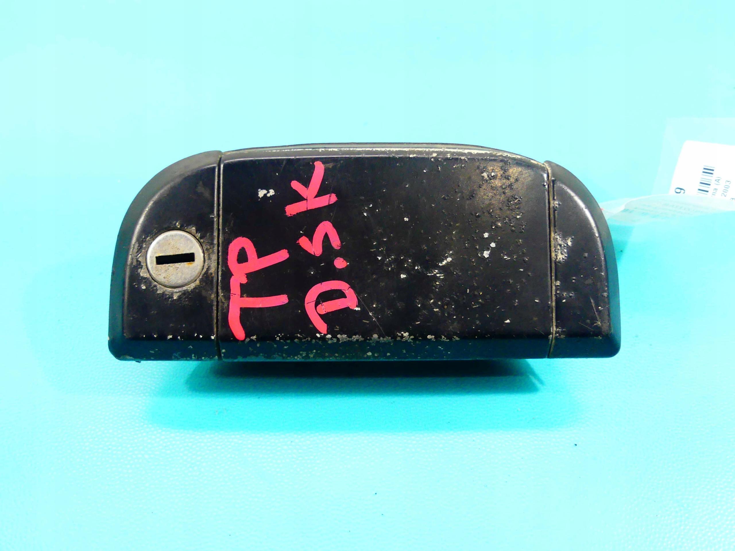 Ручка задней правой распашной двери VW T4