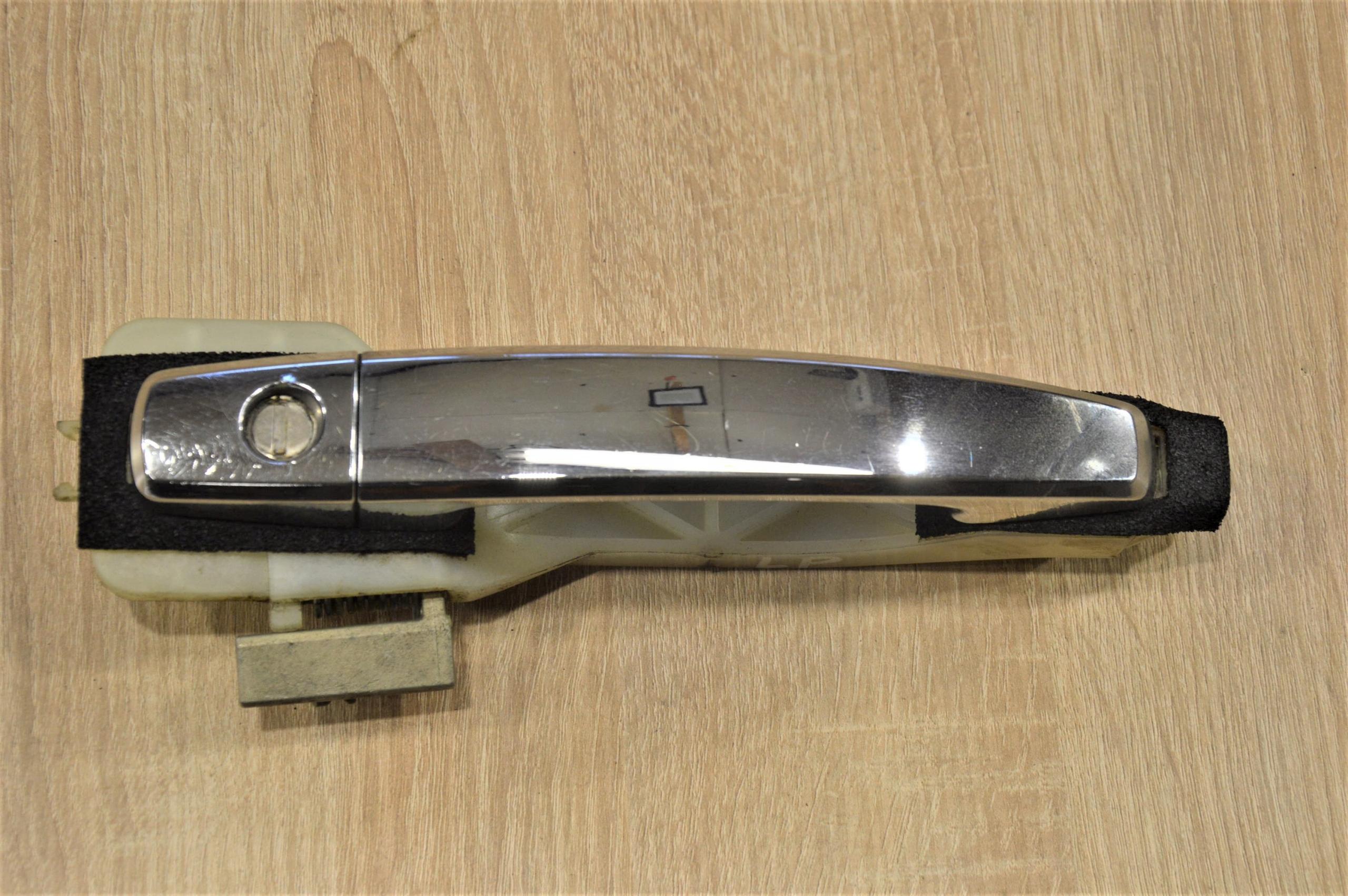 НАРУЖНАЯ РУЧКА ДВЕРИ ЛЕВЫЙ ПЕРЕДНИЙ ХРОМ OPEL ANTARA