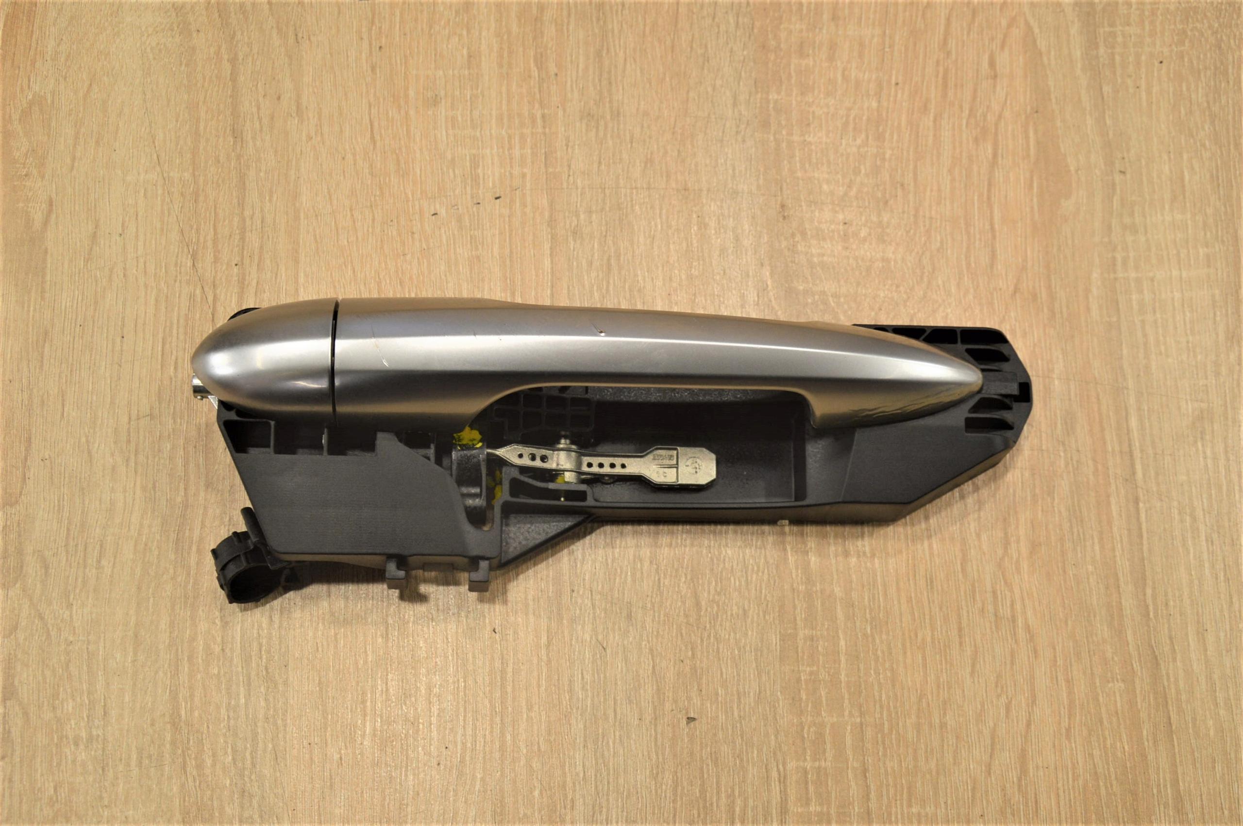 ЗОВНІШНЯ РУЧКА ДВЕРЕЙ ПРАВА ПЕРЕДНЯ GIULIETTA