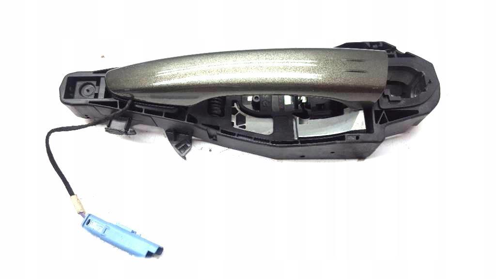 8 II SW 2020 ВНЕШНЯЯ РУЧКА ЗАДНЯЯ ЛЕВАЯ