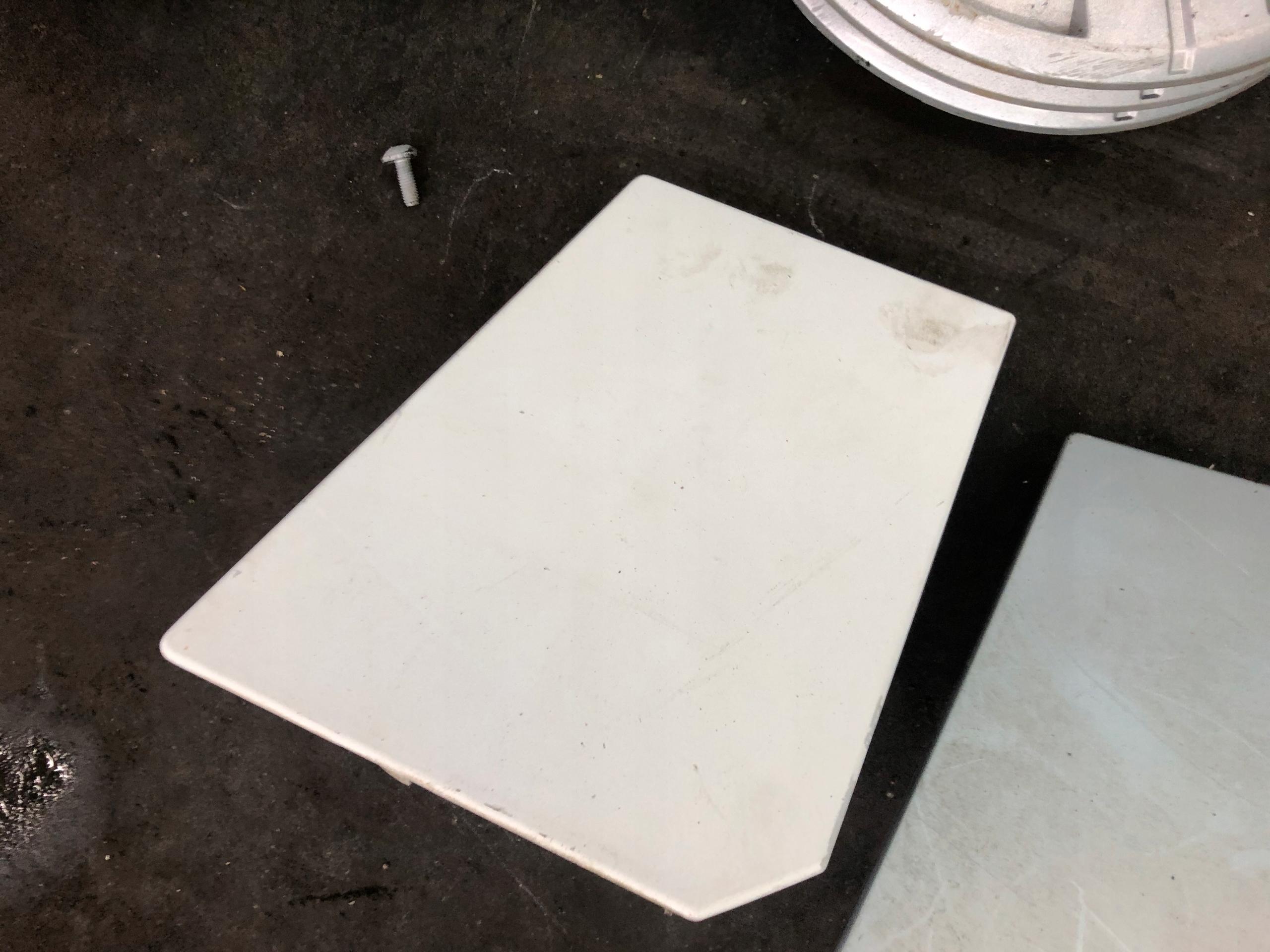 КРЫШКА ТОПЛИВНОГО БАКА BOXER DUCATO JUMPER 2,2 06-14