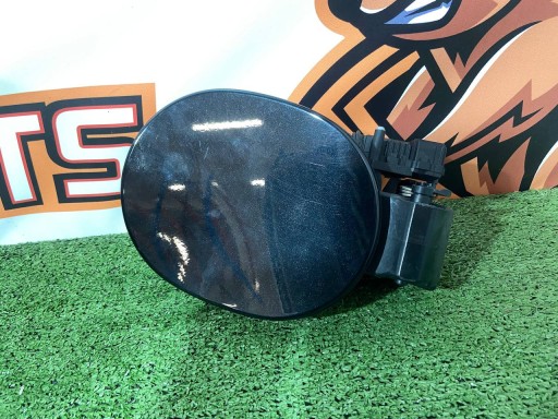 LR077481 - ЗАСЛОНКА ТОПЛИВОНАЛИВНОЙ КОРПУСА RR SPORT DPLA-27936-AB