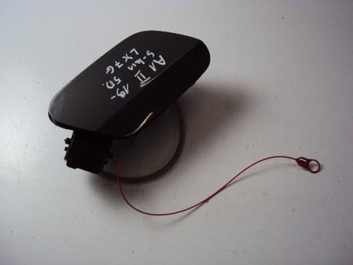 Крышка топливного бака AUDI A1 II 82A бензин 19-LX7G