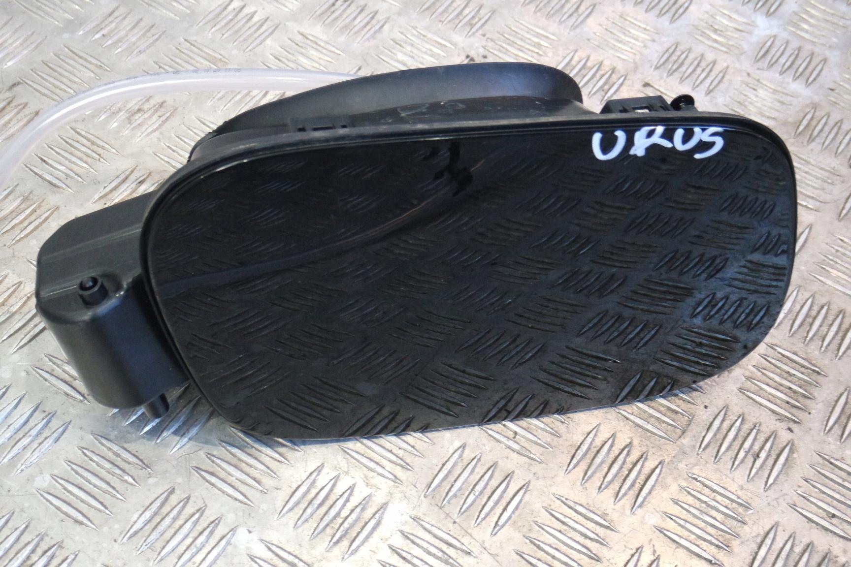 ПАЛИВНИЙ КЛАПАН LAMBORGHINI URUS 4ML809906A