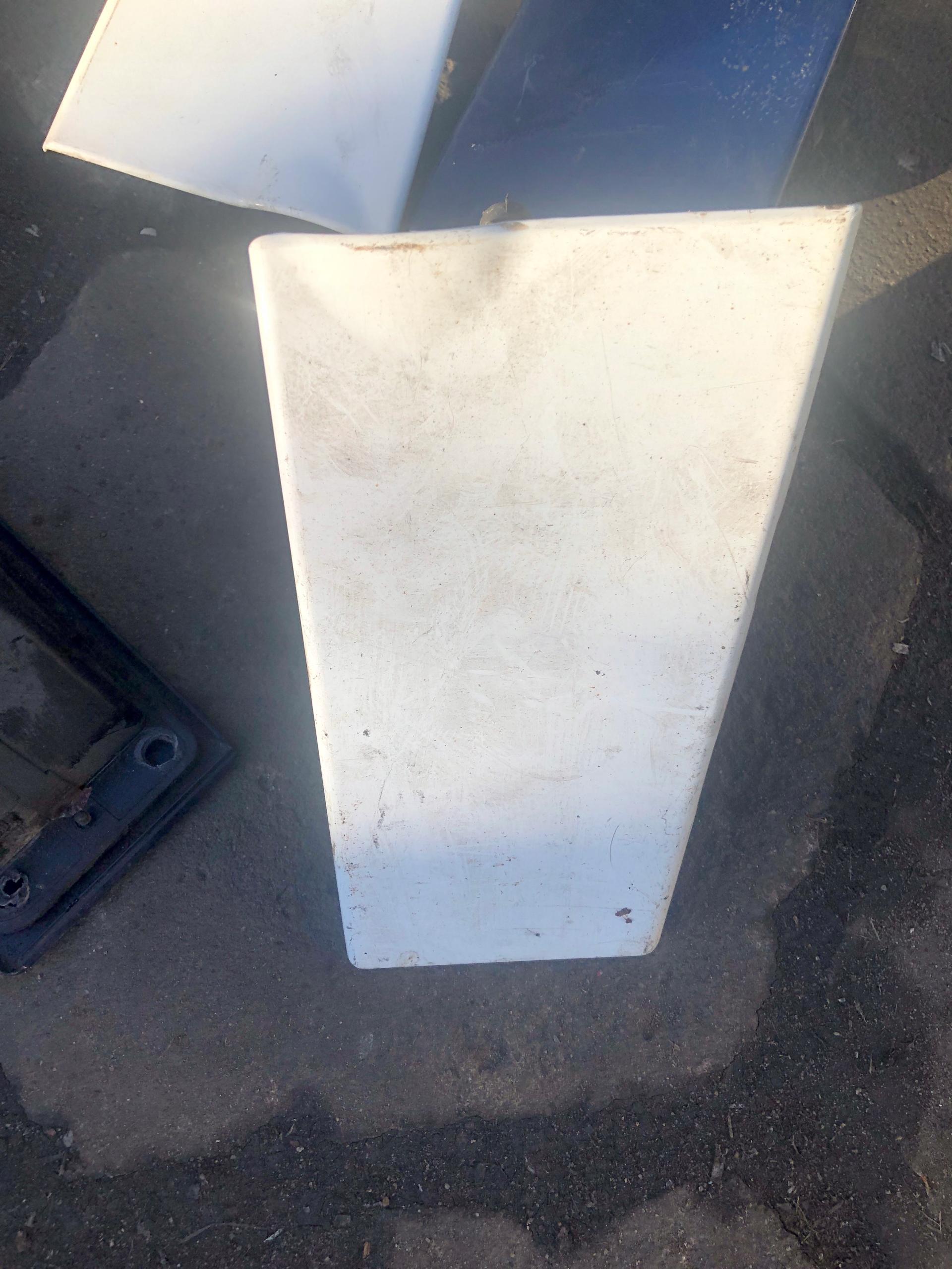 КРИШКА ПАЛИВНОГО БАКА TRANSIT MK7 2,2 TDCI 2006-2014