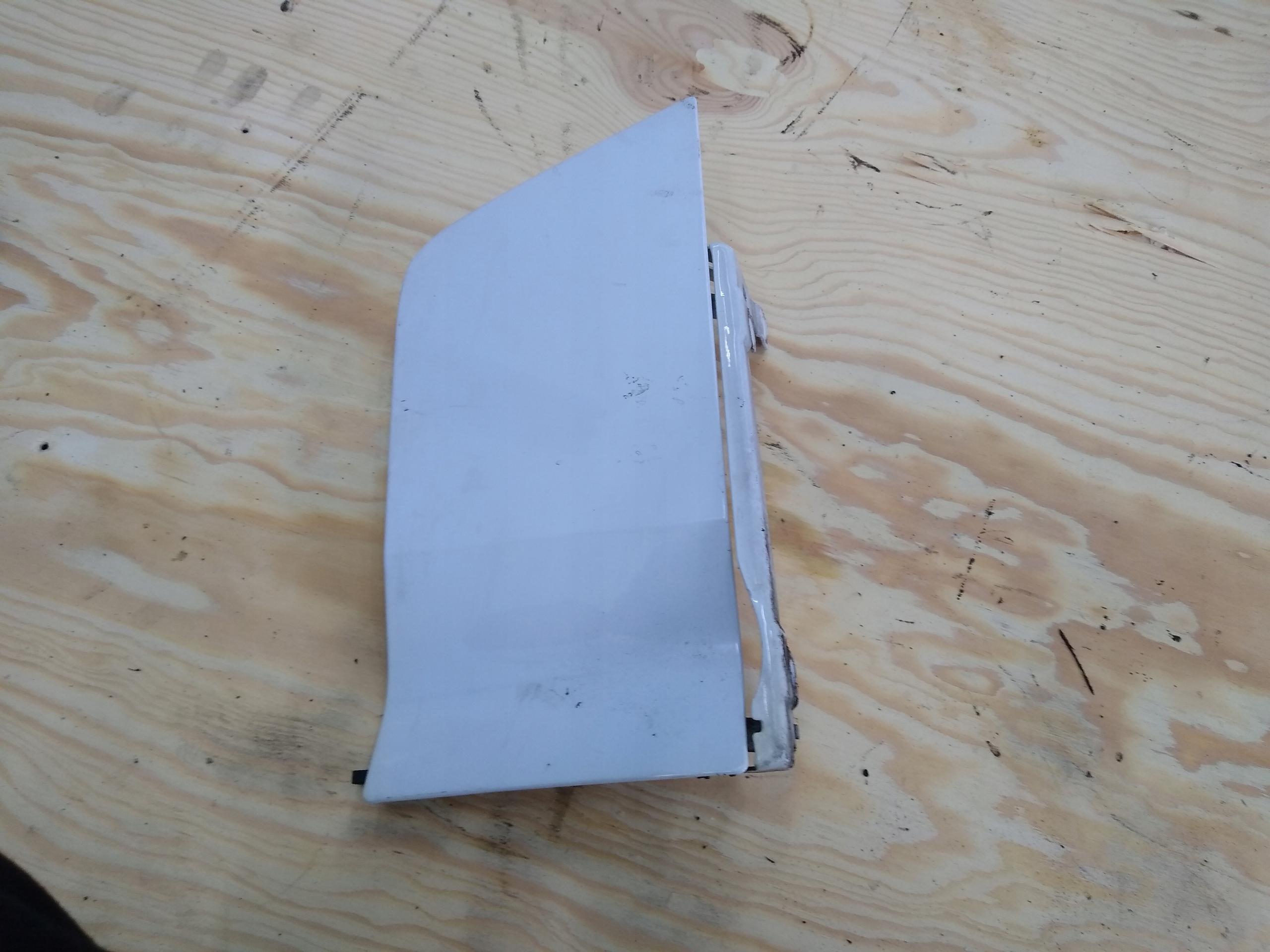 КРЫШКА ТОПЛИВНОГО БАКА VW CRAFTER II MAN 2018-2023