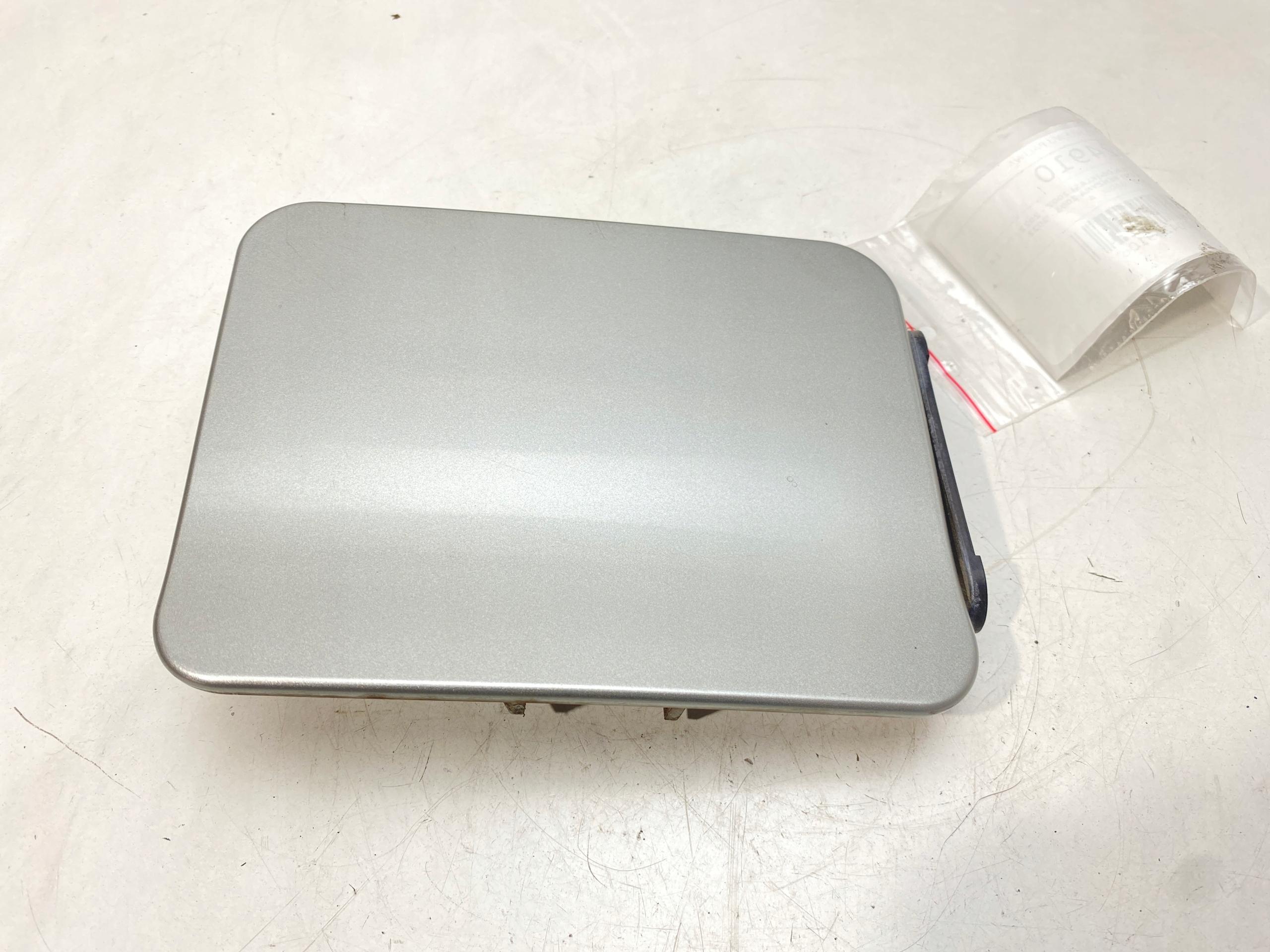 КРИШКА ПАЛИВНОГО БАКА DAEWOO KALOS 03-22 СРІБЛЯСТА