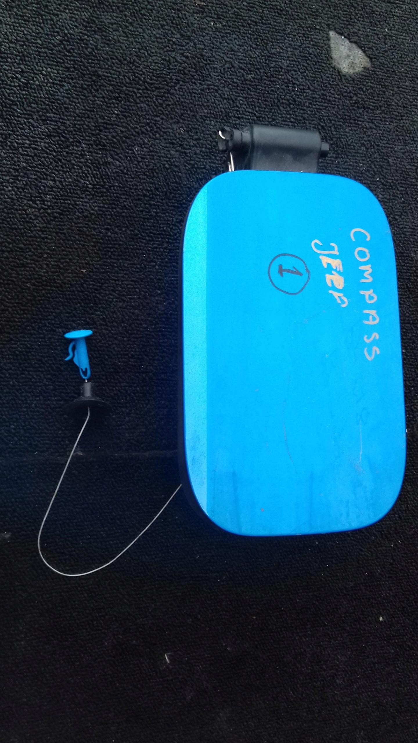 КРИШКА ПАЛИВНОГО БАКА JEEP COMPASS II