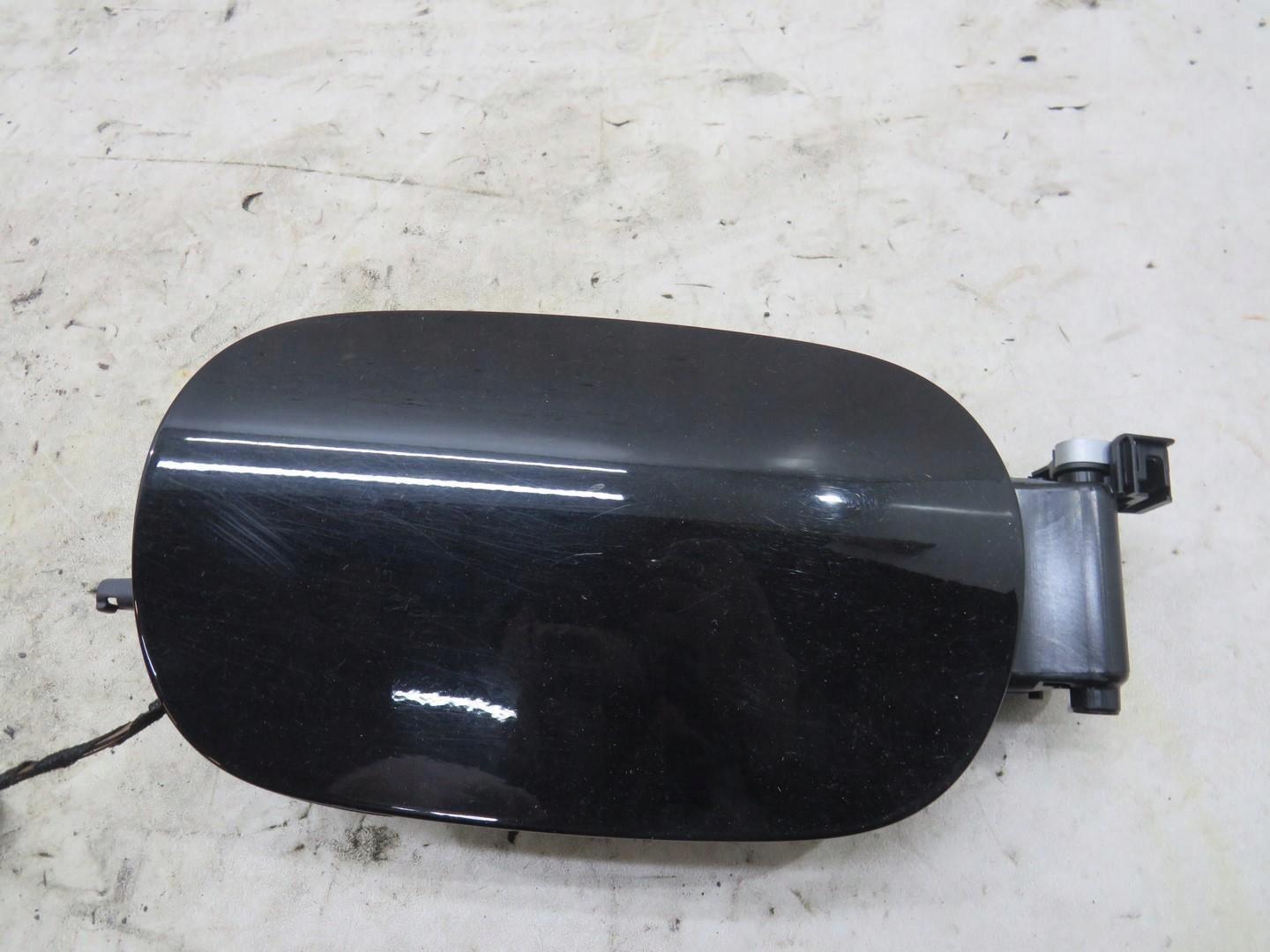 Кришка паливного бака MERCEDES W205 A2056300267