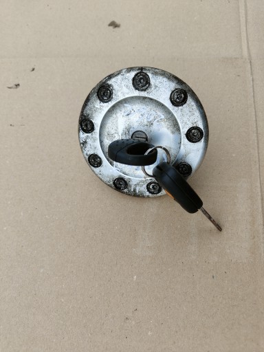 Крышка топливного бака Peugeot 206 CC CABRIO