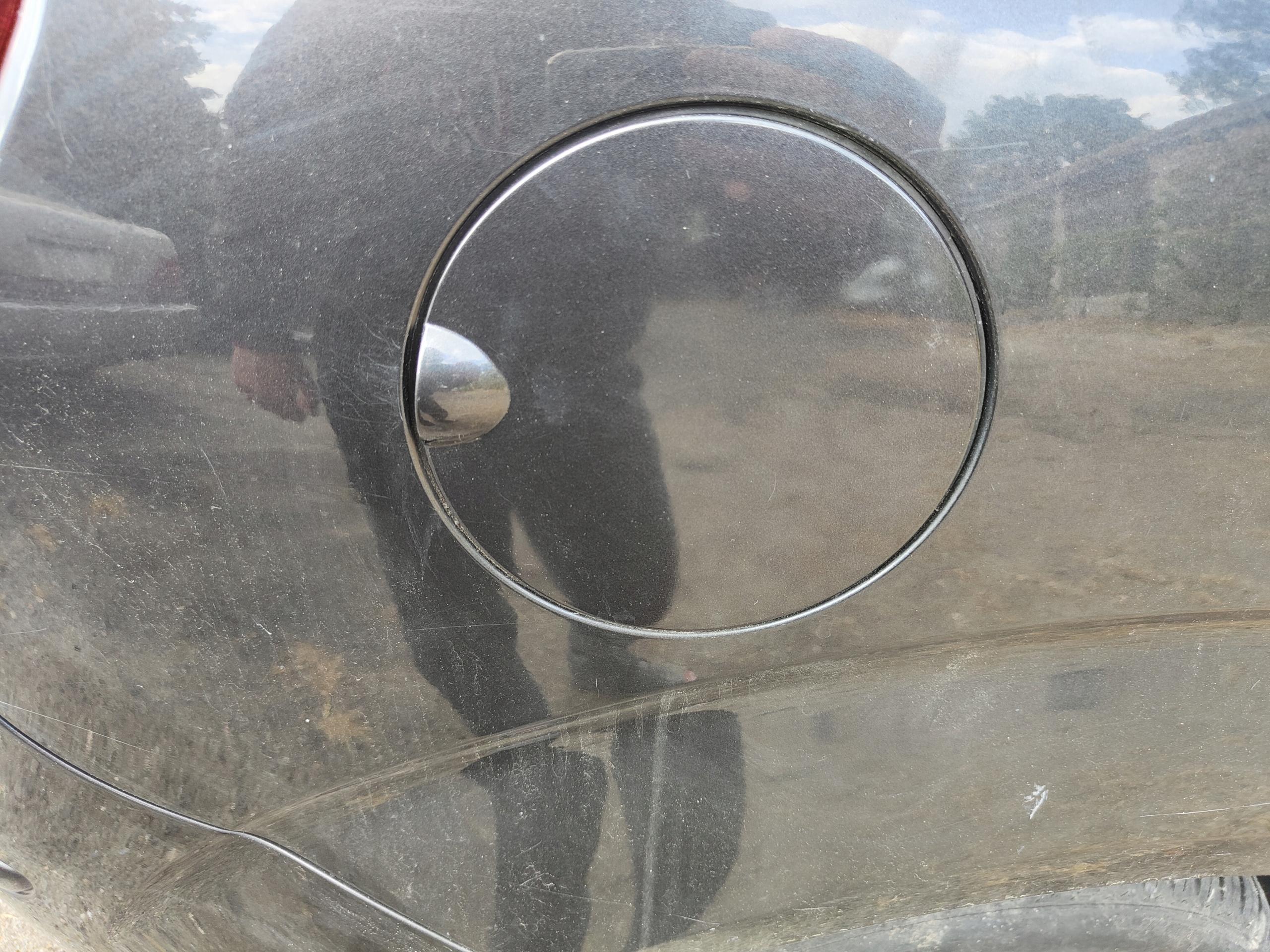 КРЫШКА ТОПЛИВНОГО БАКА SEAT ALTEA KOL. L59N 09-15