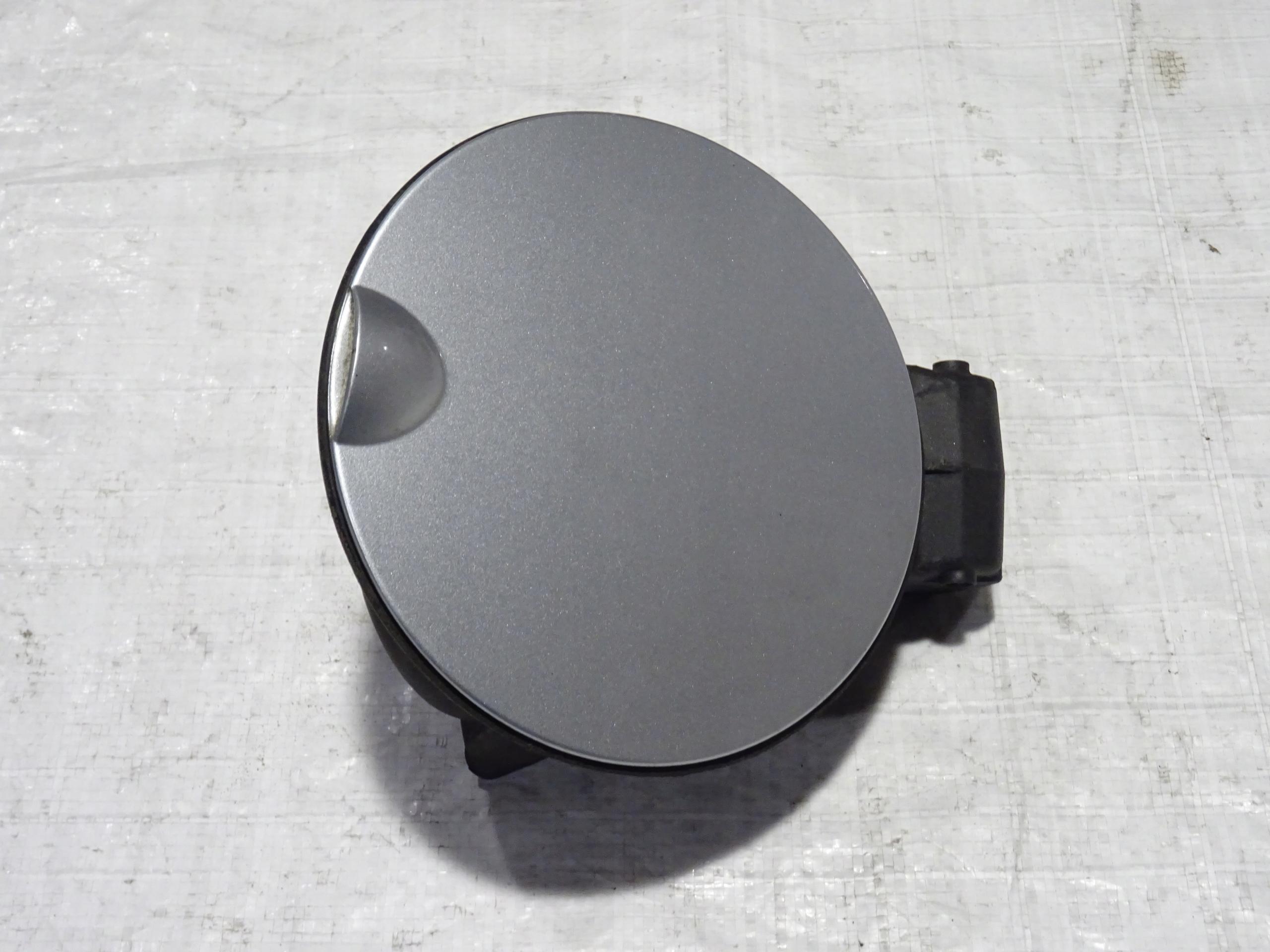 5P0809905 - КРЫШКА ТОПЛИВНОГО БАКА SEAT ALTEA TOLEDO III 5P0 LS7Y