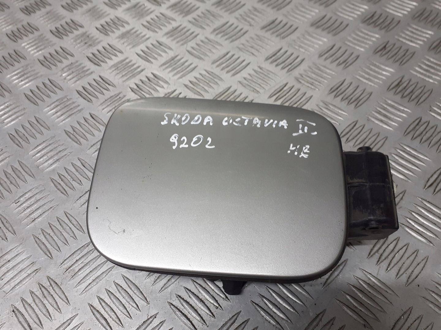 1Z5809857 - КРИШКА ПАЛИВНОГО БАКА SKODA OCTAVIA II HB 9202
