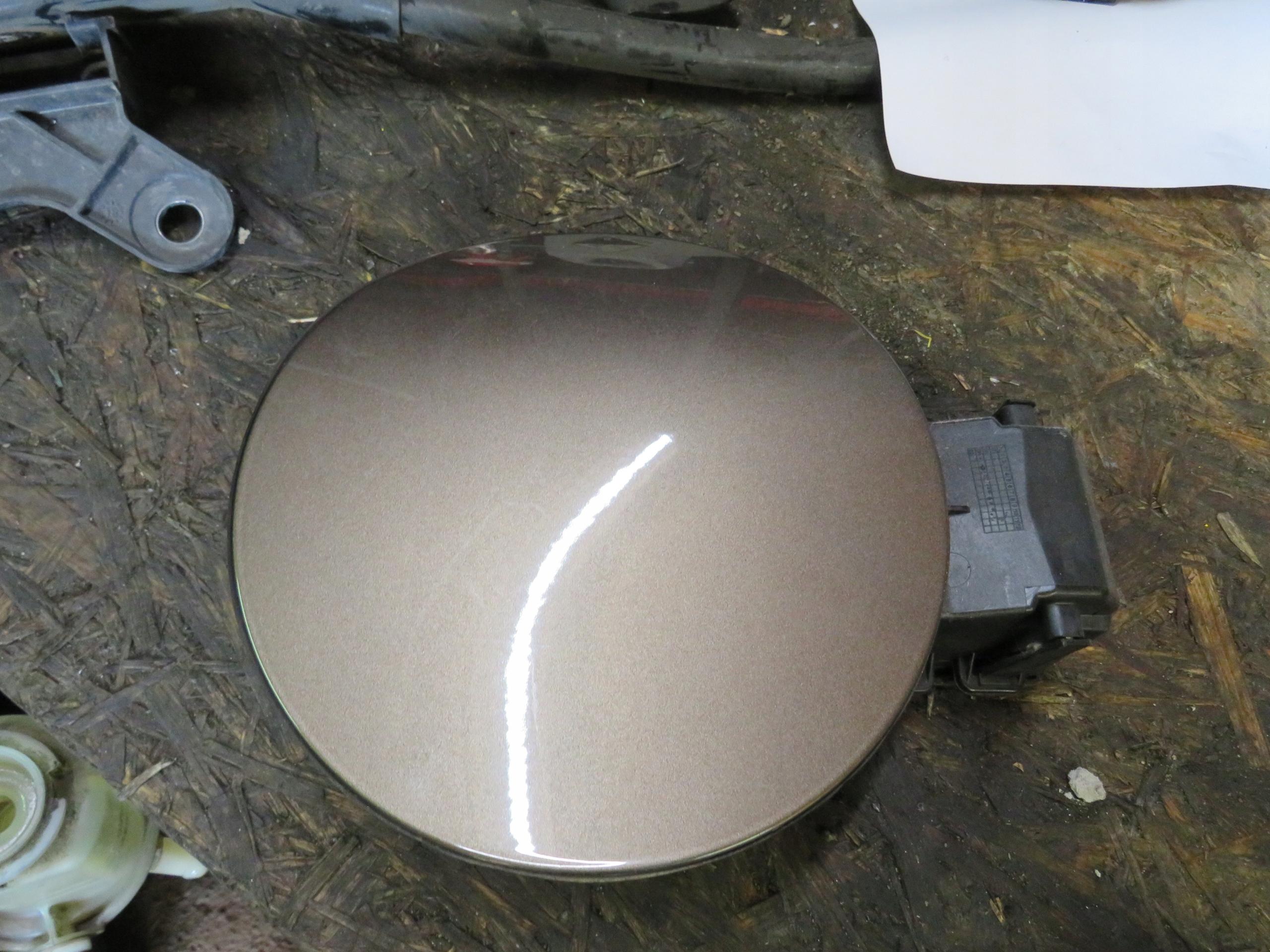 КРЫШКА ТОПЛИВНОГО БАКА TECNN RENAULT CLIO 5 V