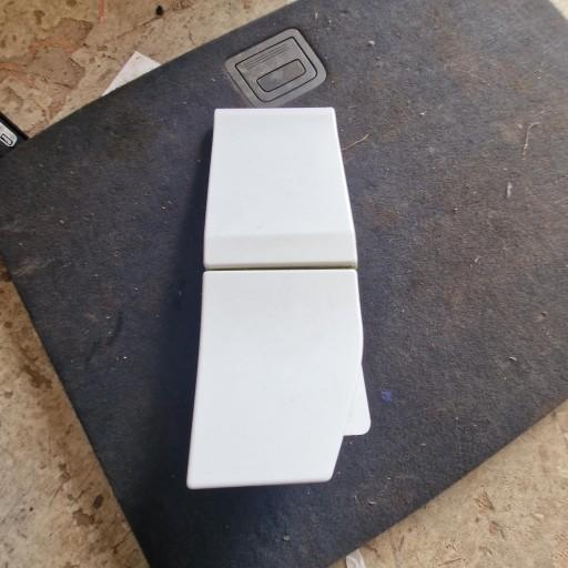 93867913 - КРЫШКА ТОПЛИВНОГО БАКА TRAFIC III 781207731R