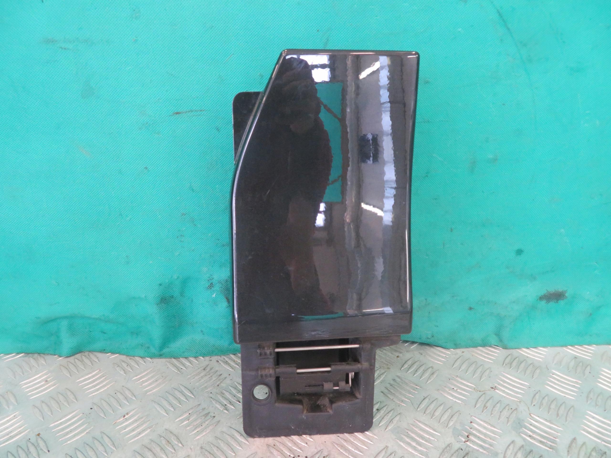 781209835R - КРЫШКА ТОПЛИВНОГО БАКА TRAFIC III VIVARO B 21R